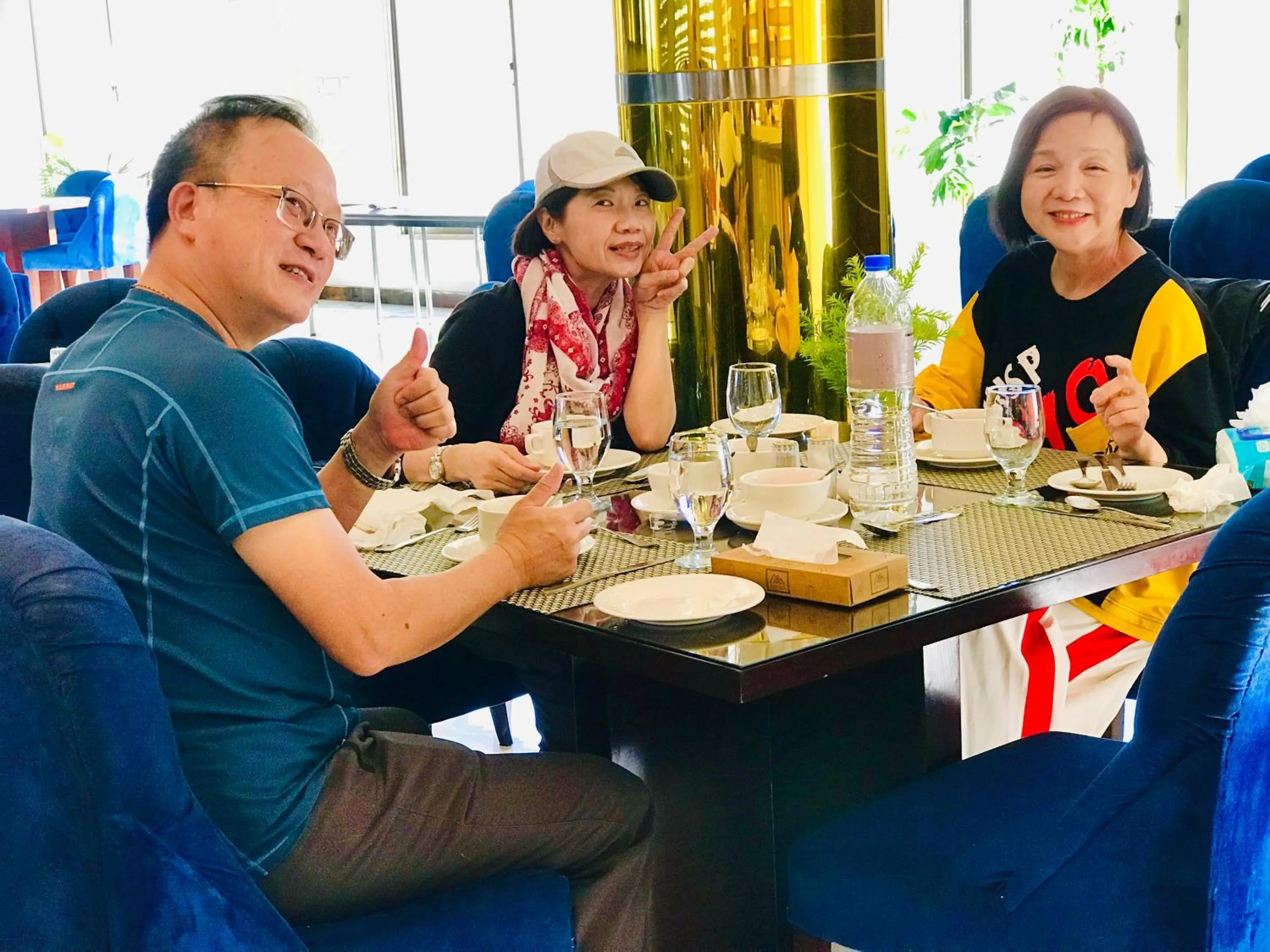 Restaurant/places to eat in Swat Palace Hotel By Northin