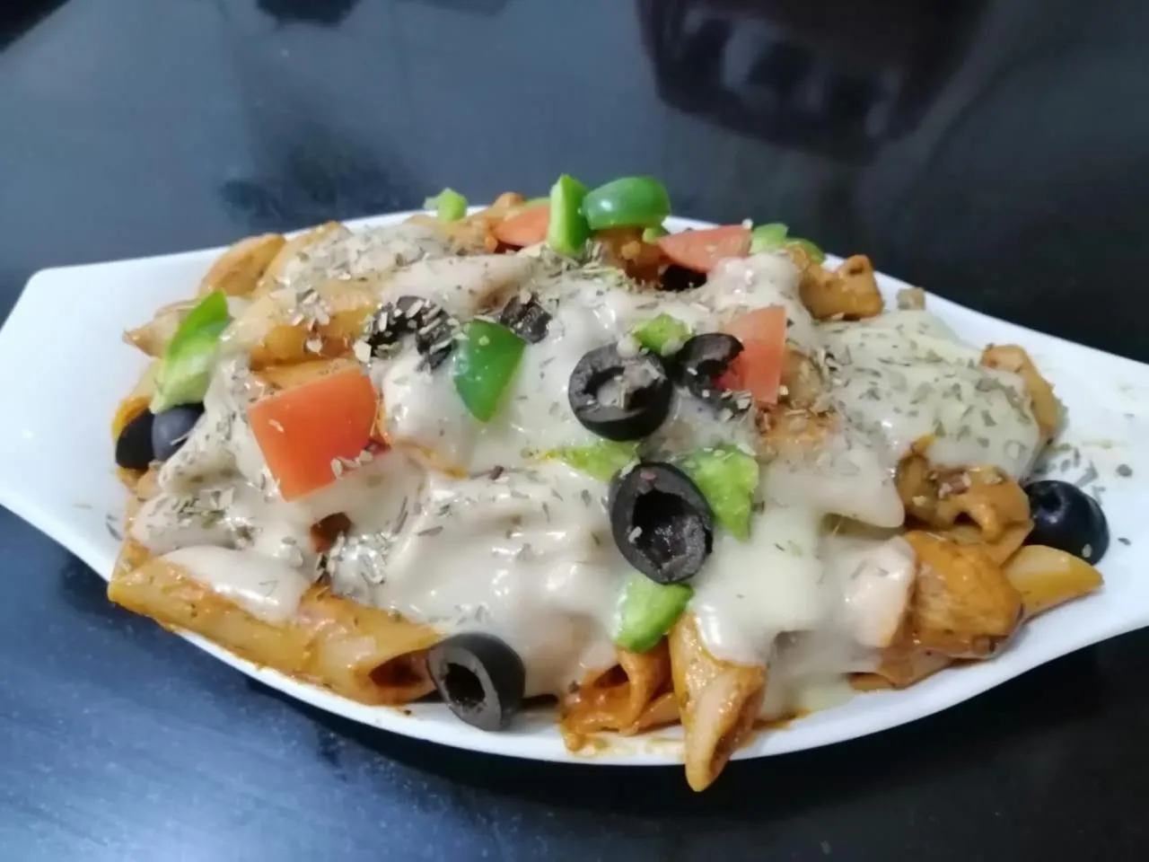 Restaurant/places to eat in Swat Palace Hotel By Northin