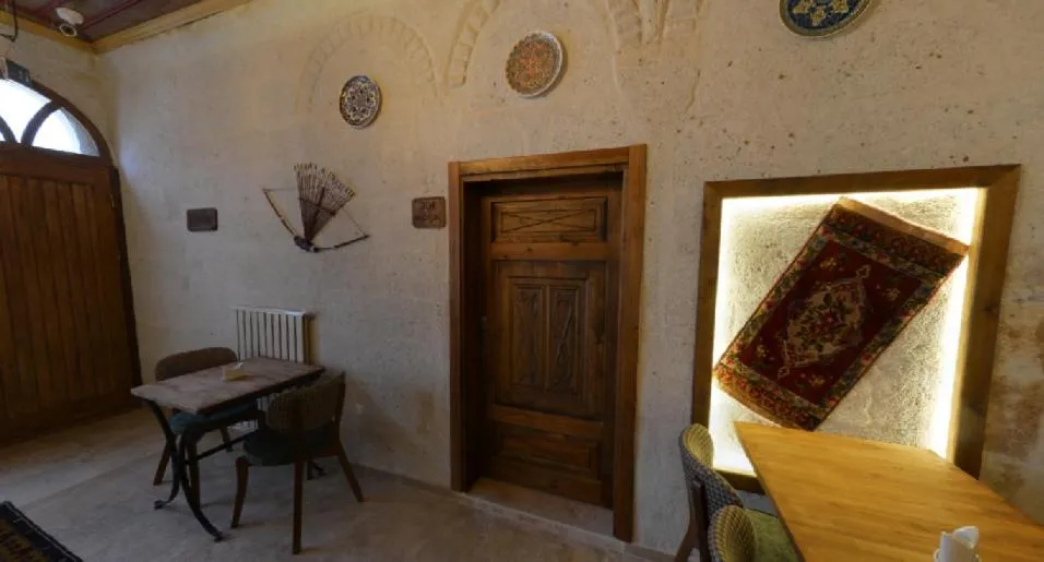 Zuwinasa House Hotel