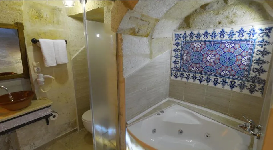 Zuwinasa House Hotel