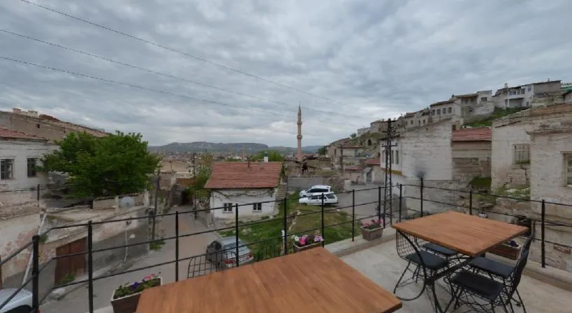 Zuwinasa House Hotel