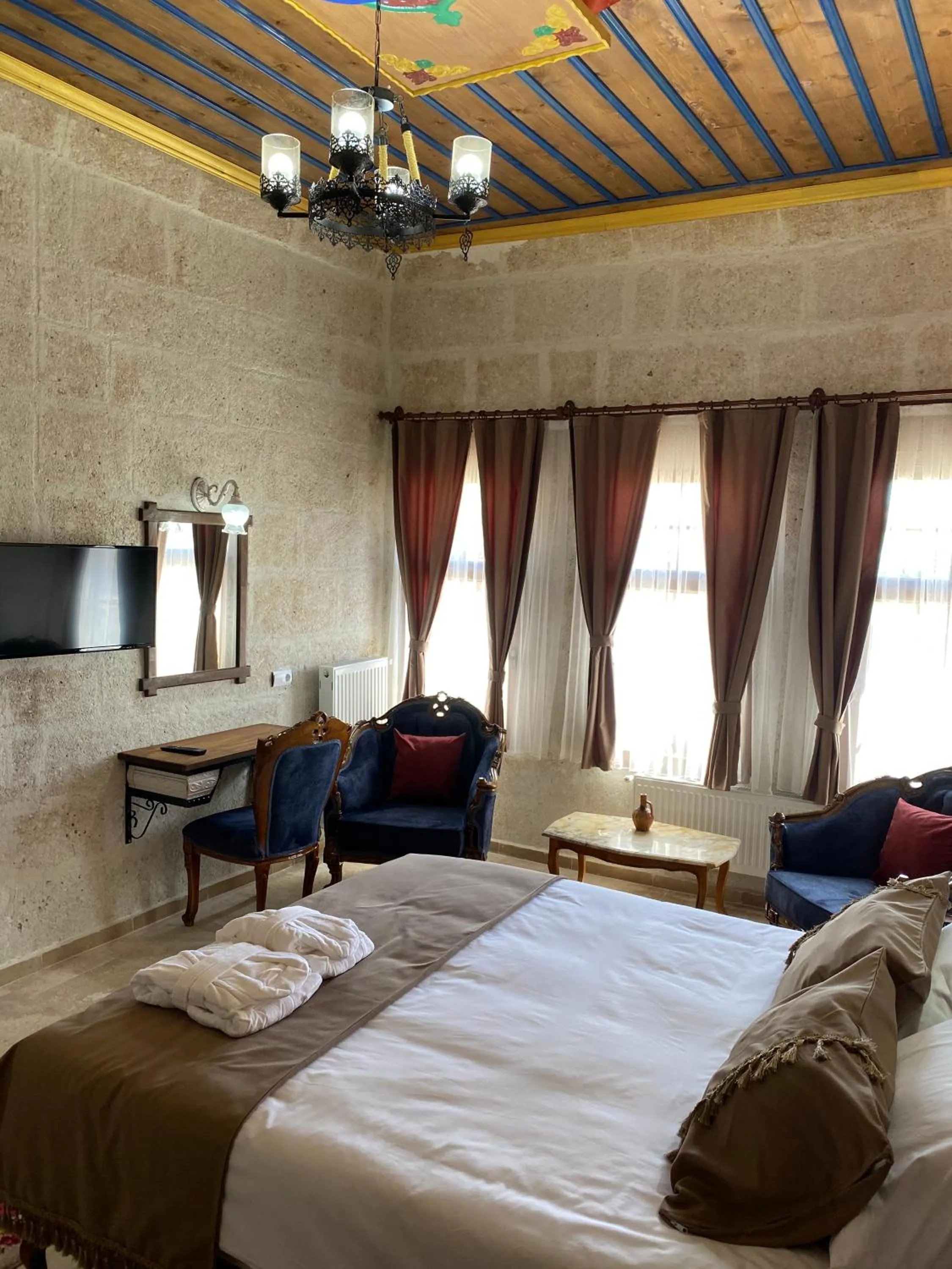 Zuwinasa House Hotel