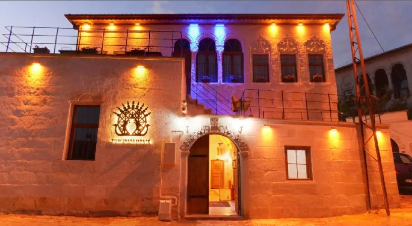 Zuwinasa House Hotel