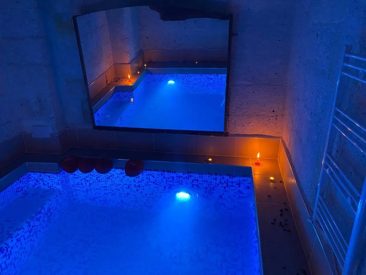 Zuwinasa House Hotel