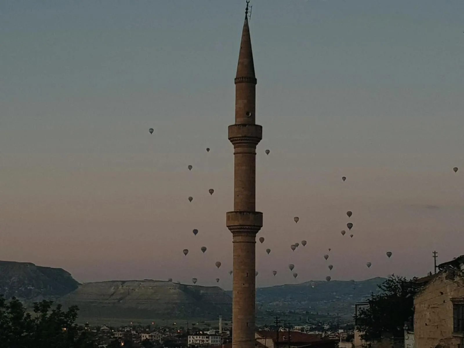 Zuwinasa House Hotel