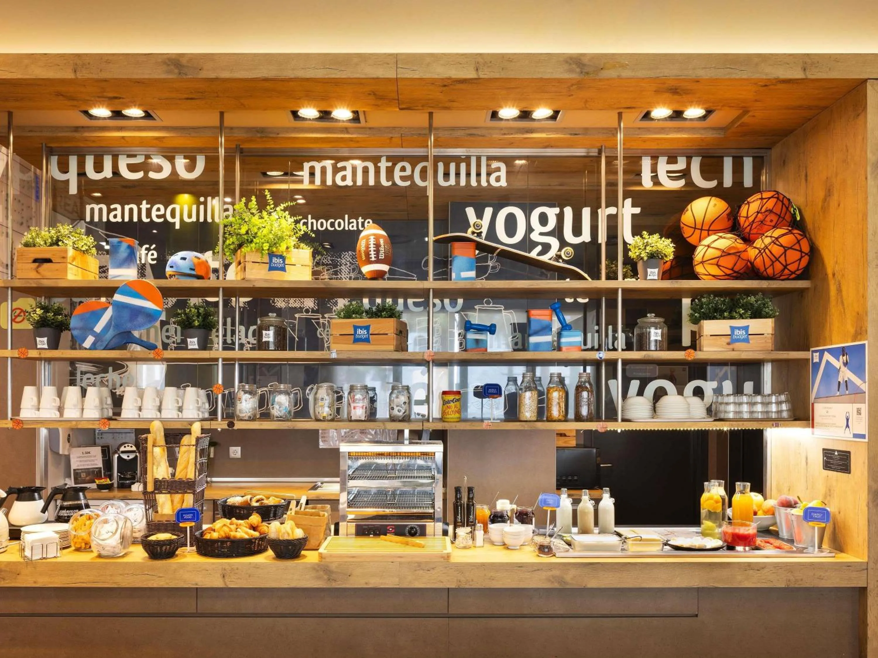 Property building in Ibis Budget Sevilla Aeropuerto