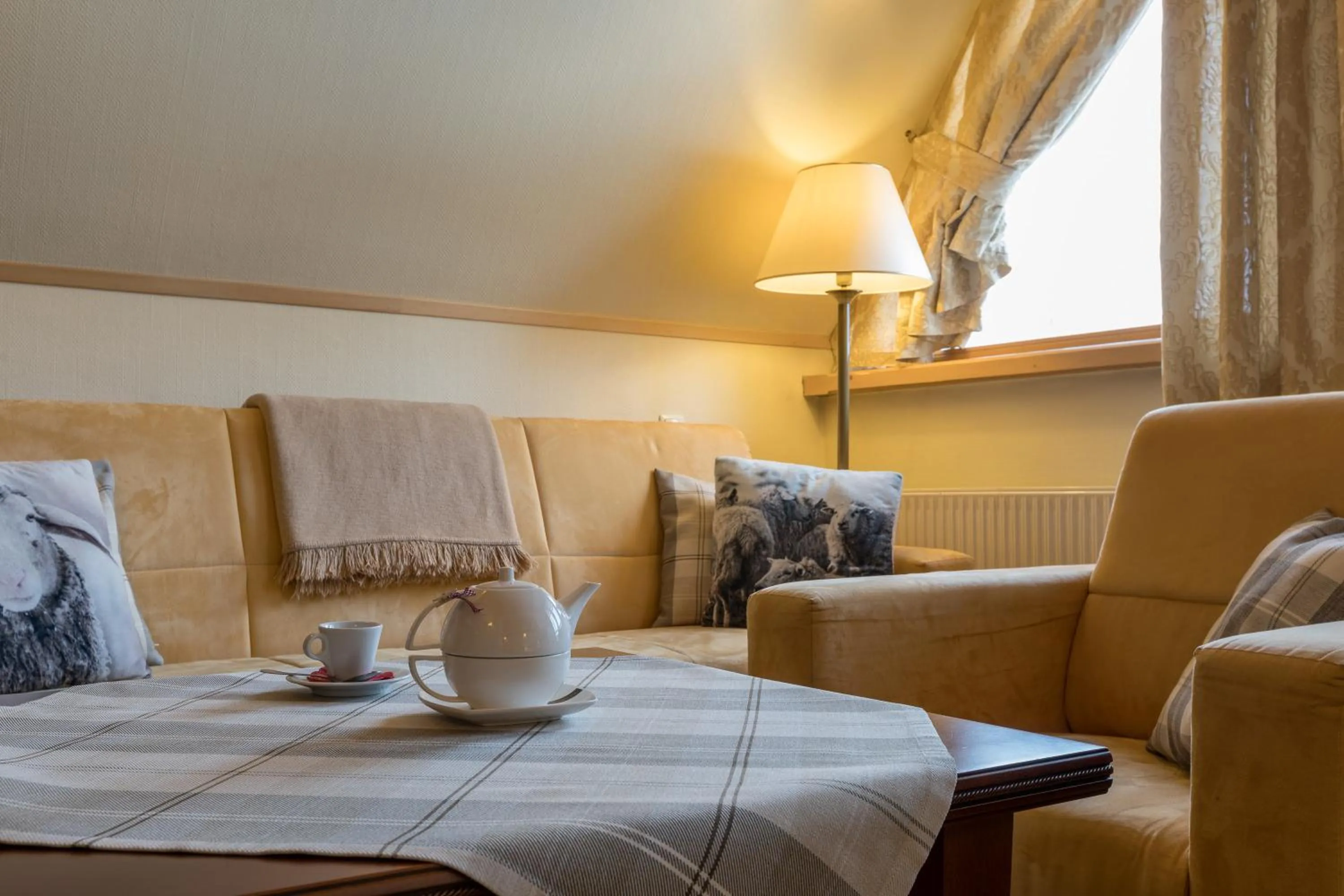 One-Bedroom Apartment (2 Adults + 2 Children) in Ośrodek Wypoczynkowy Marymont przy Dolinie Kościeliskiej