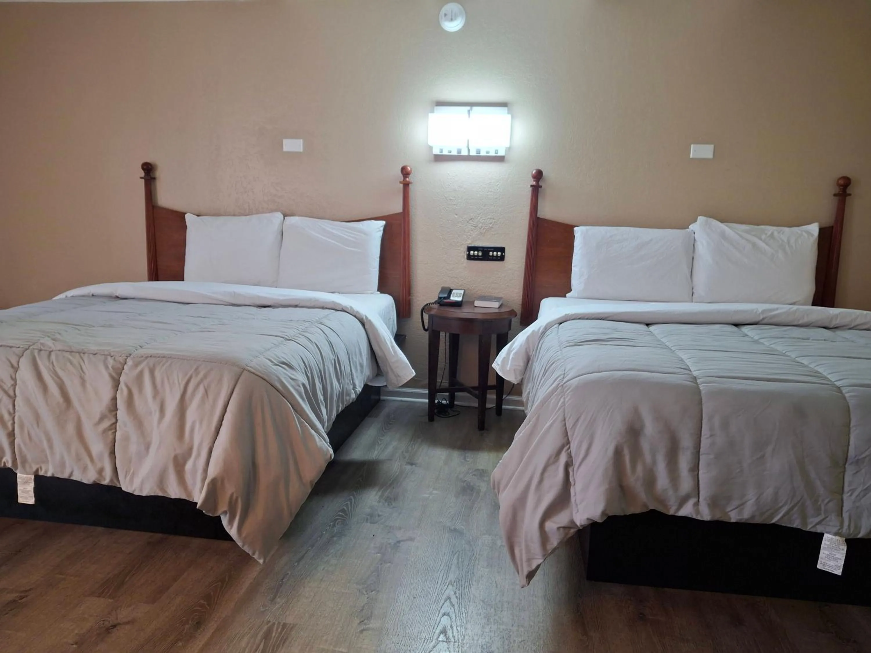 Bedroom, Bed in Hotel Weston