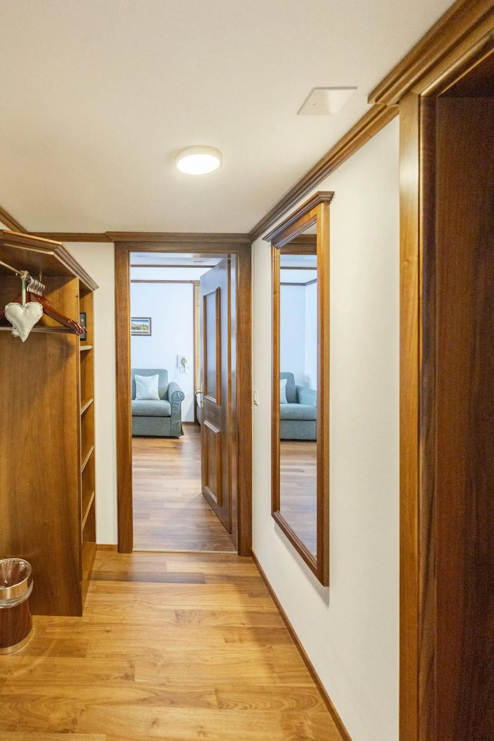 wardrobe in Hotel Säntis