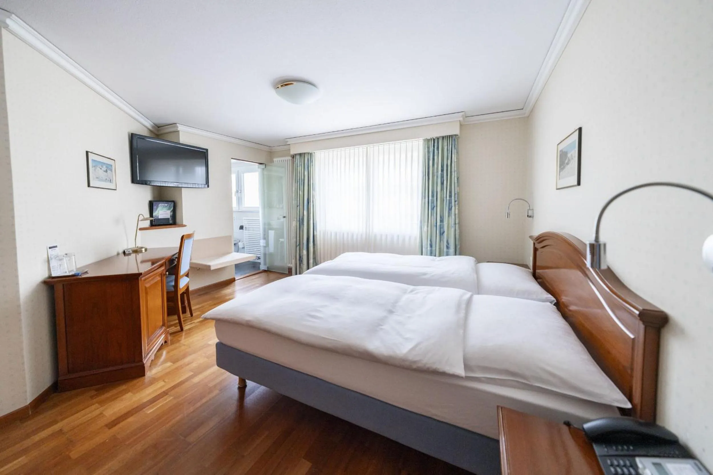 Bed in Hotel Säntis