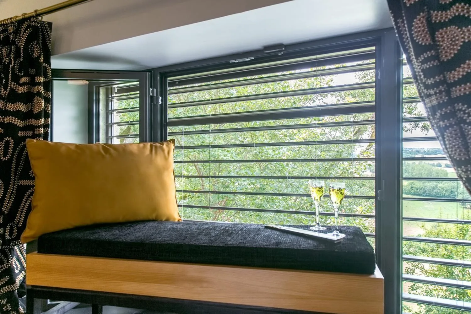 Bed in Chambres d'hôtes Domaine de Nazère