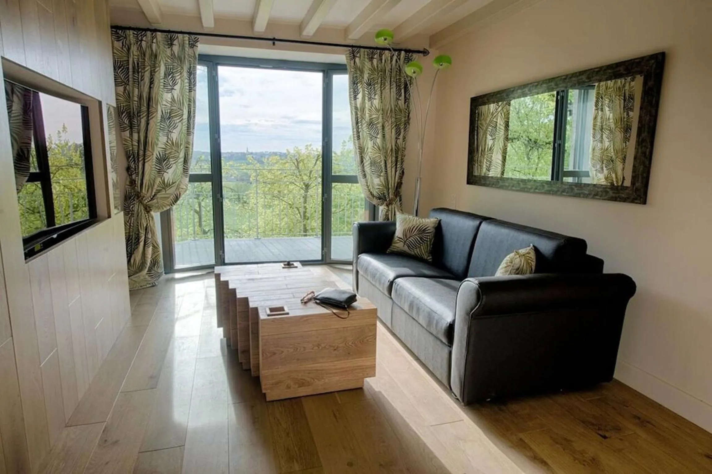 Photo of the whole room in Chambres d'hôtes Domaine de Nazère