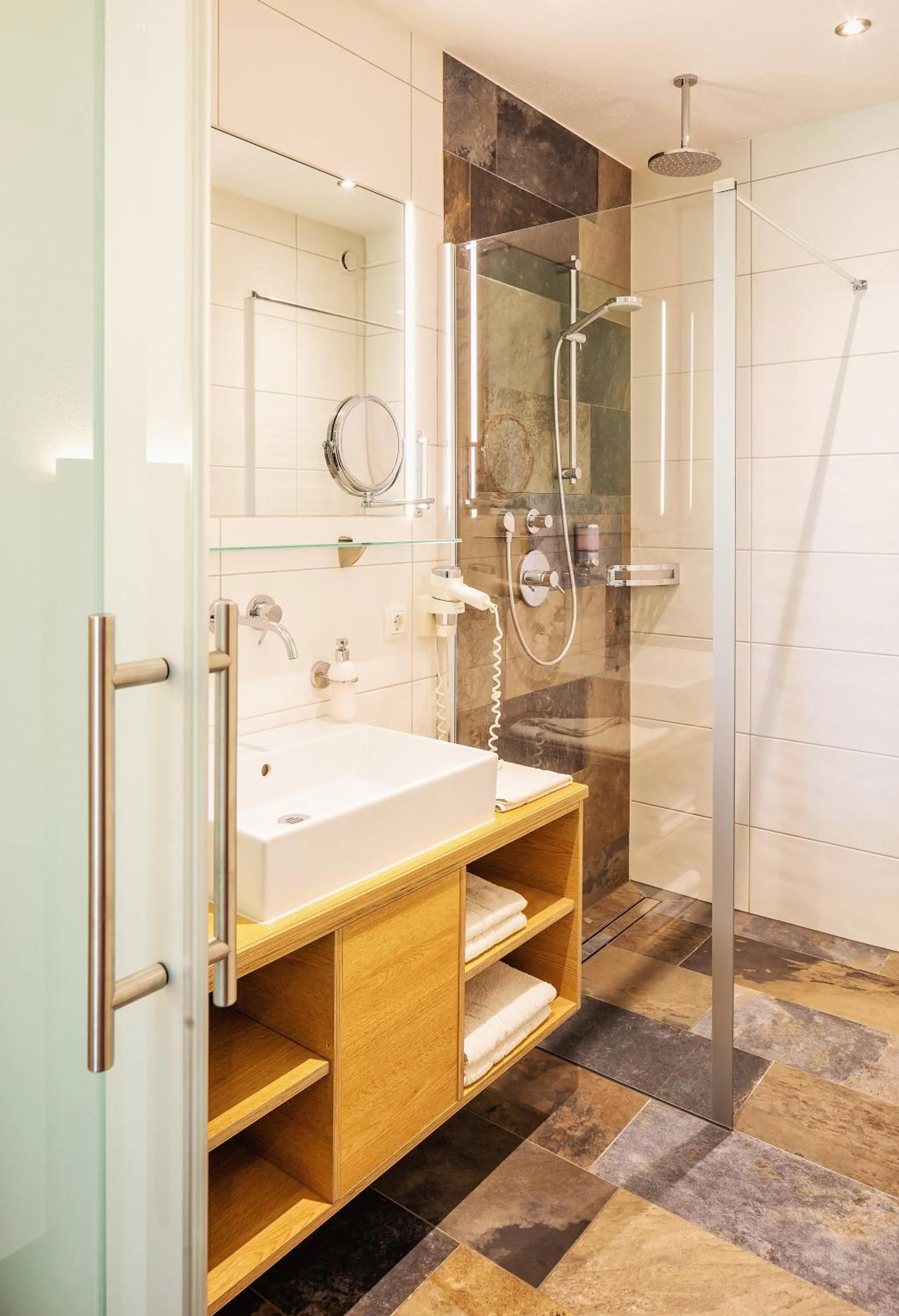 Bathroom in Natur-Genuss-Hotel Sonnasita