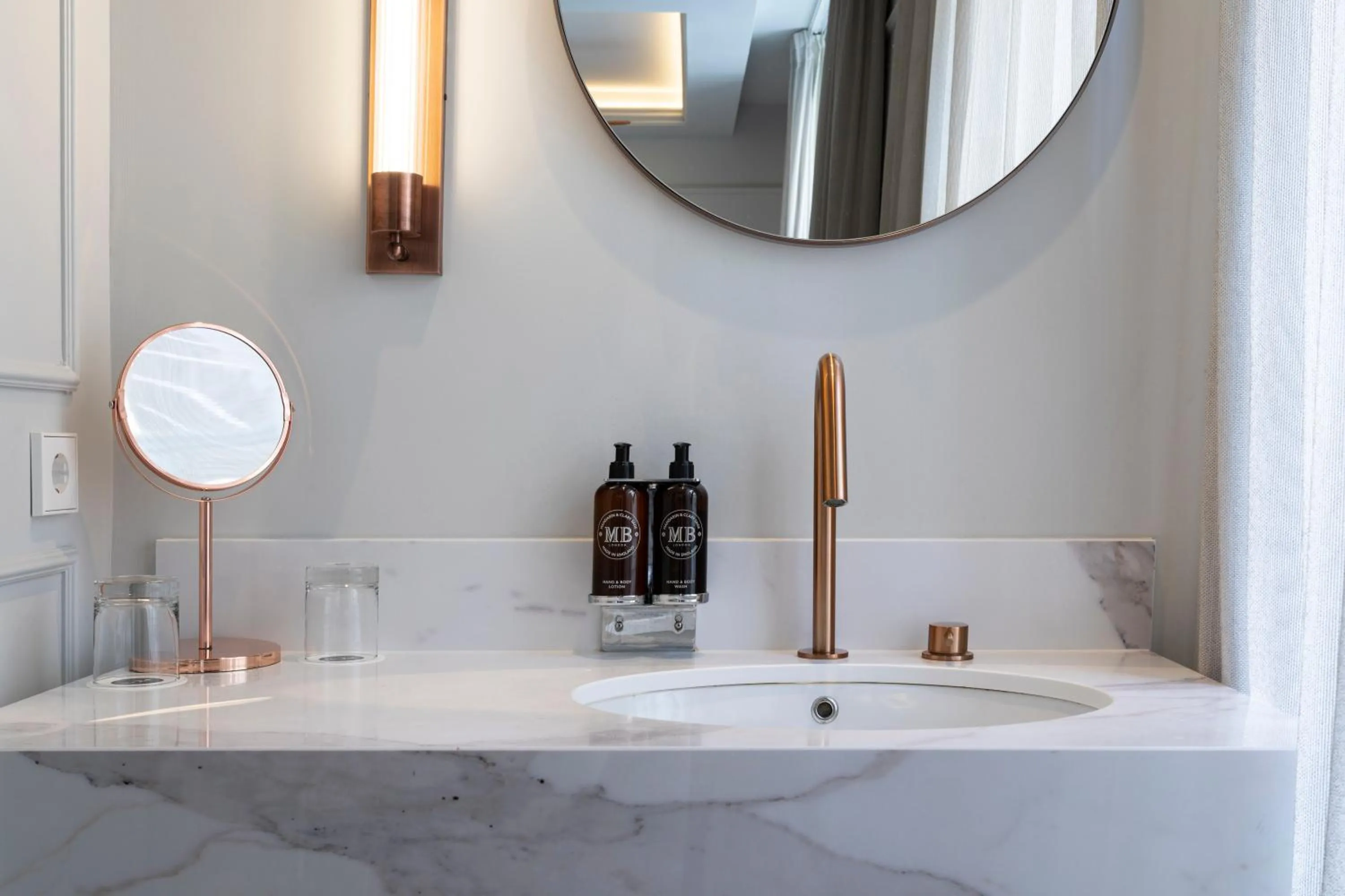 Bathroom in ICON Malabar