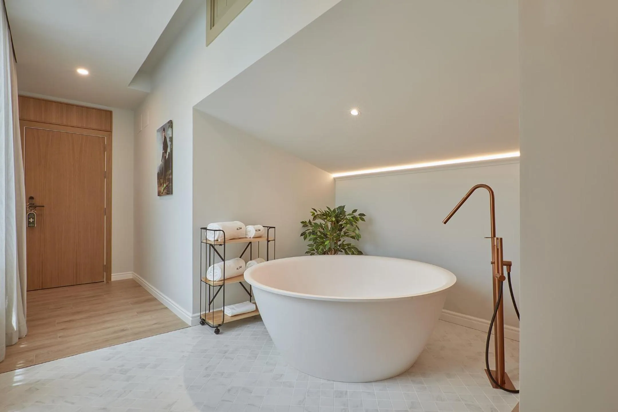 Bedroom in ICON Malabar