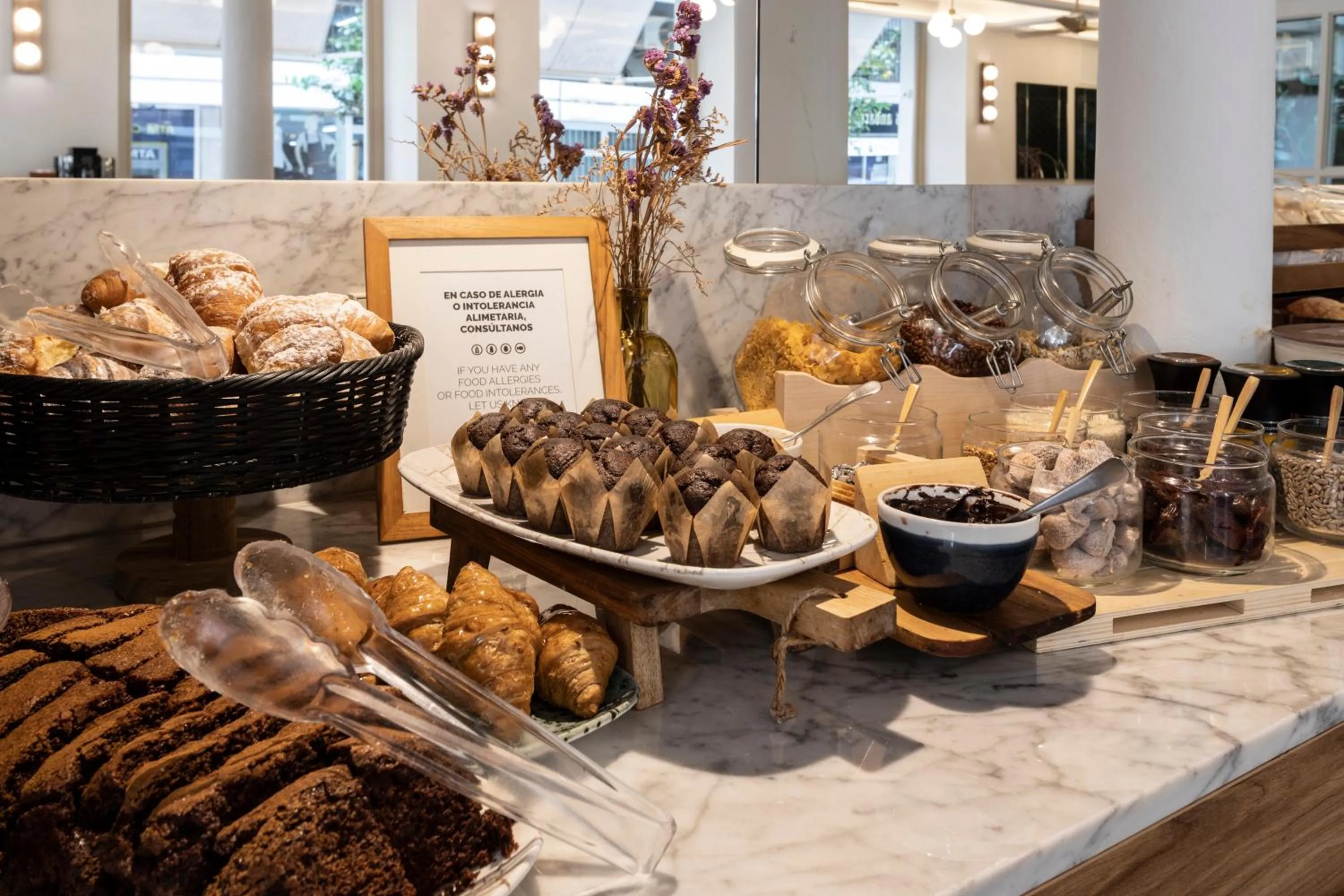 Breakfast in ICON Malabar