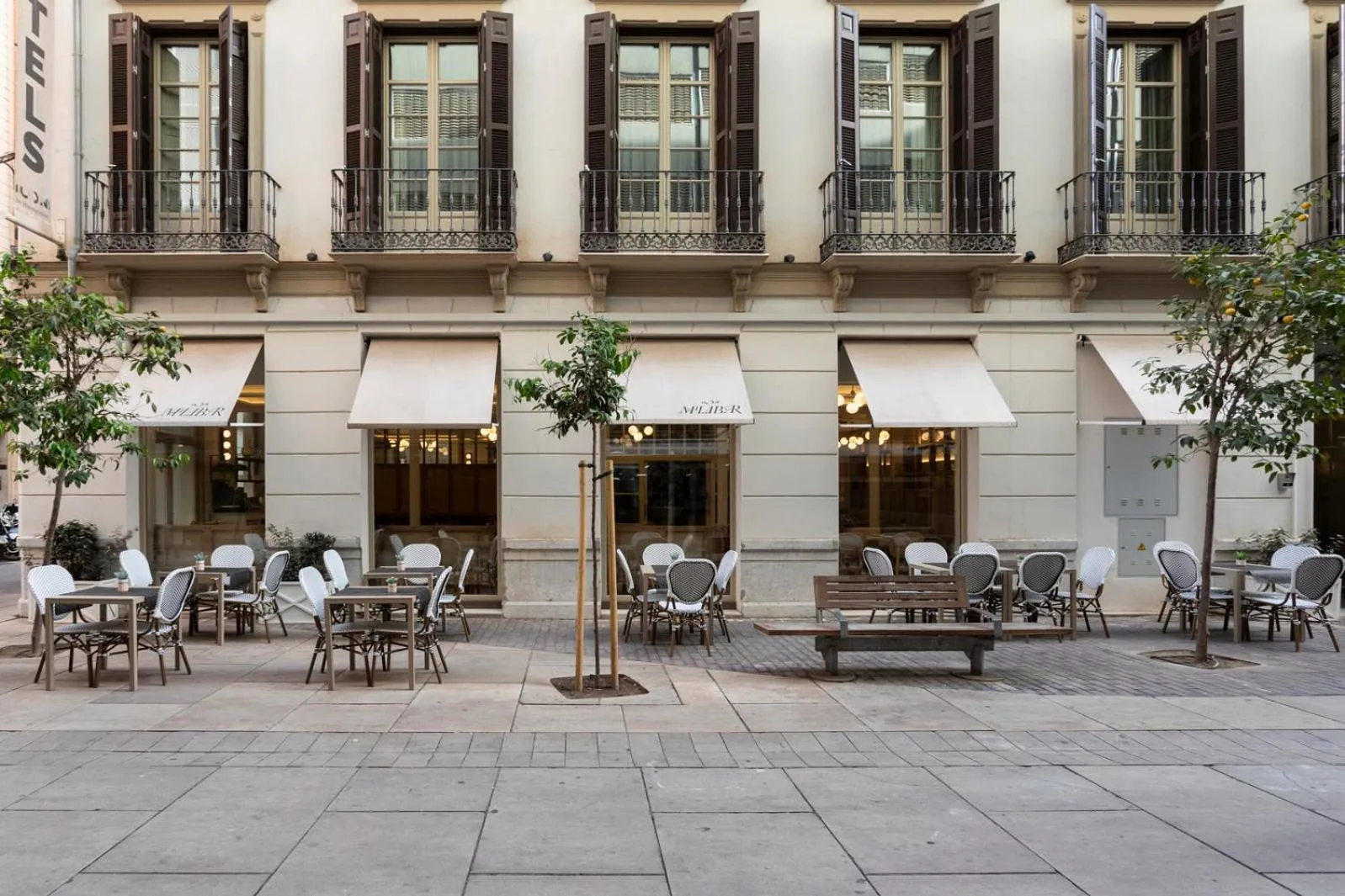 Lounge or bar in ICON Malabar