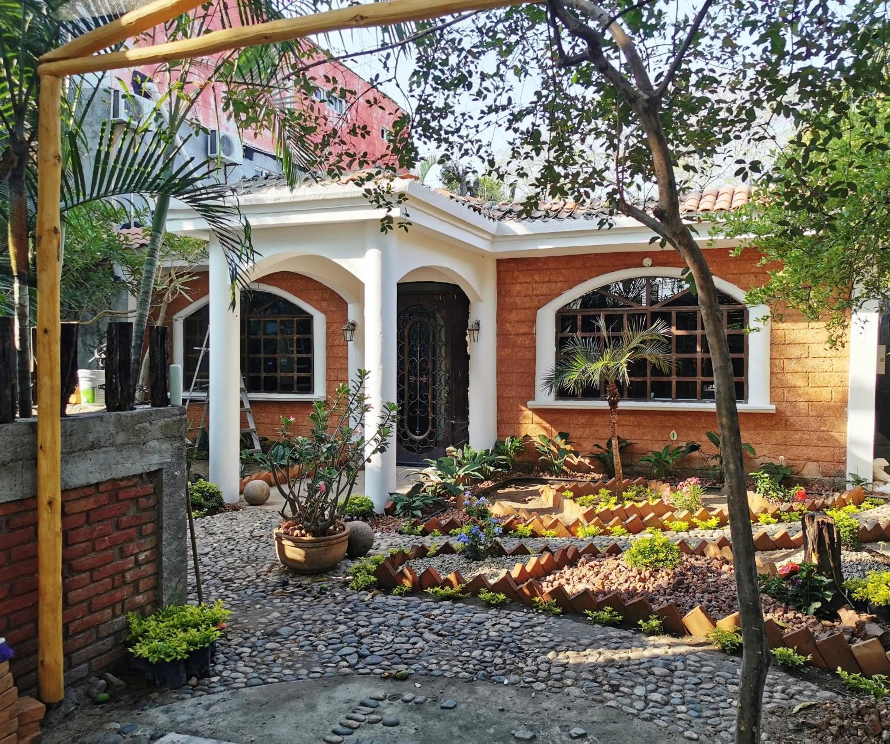 Property building in Ashly Boulevard