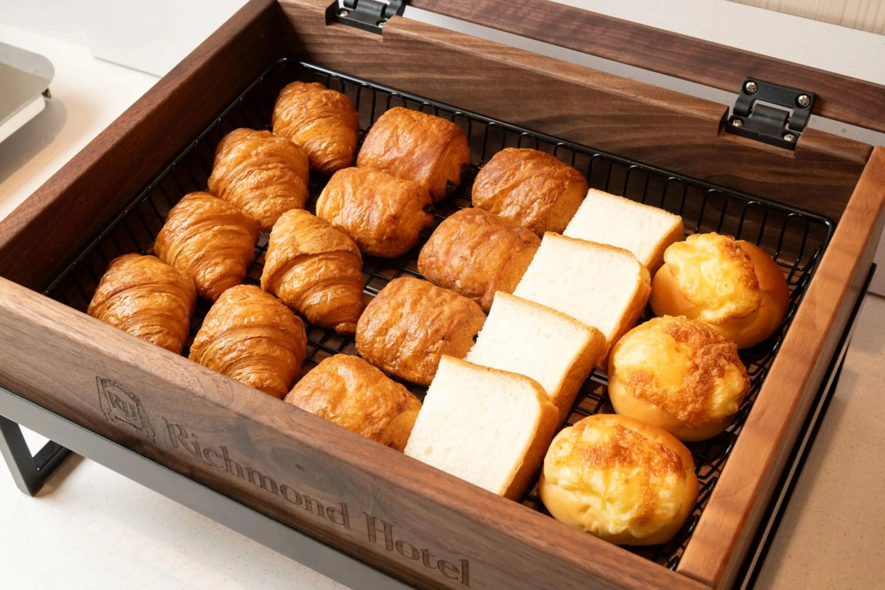 Buffet breakfast in Richmond Hotel Kagoshima Tenmonkan