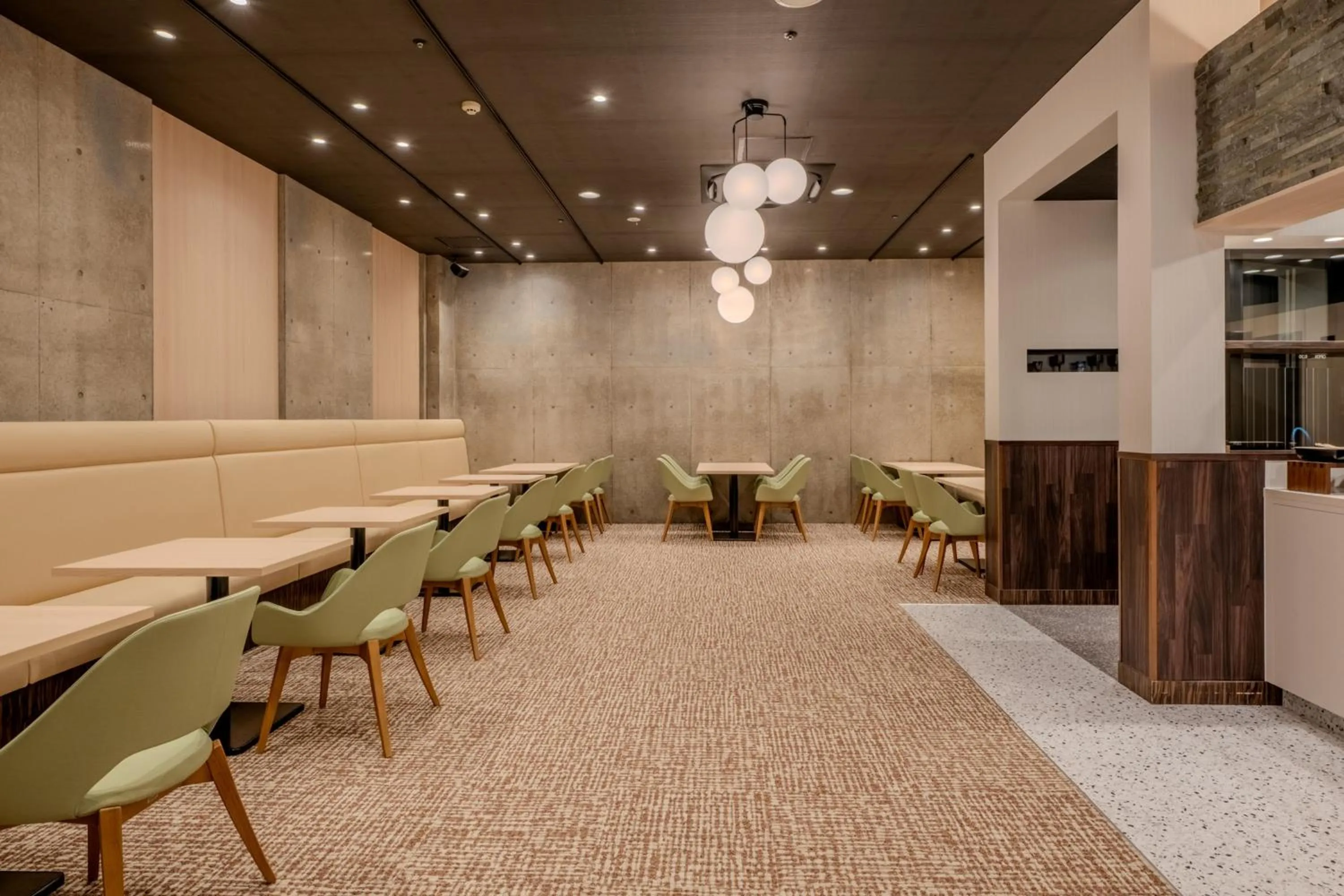 Restaurant/places to eat in Richmond Hotel Kagoshima Tenmonkan