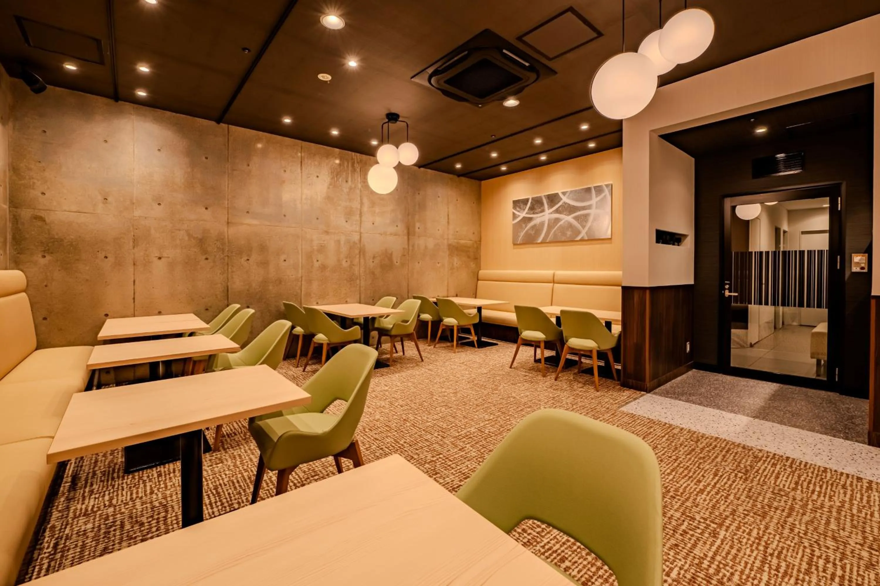 Restaurant/places to eat in Richmond Hotel Kagoshima Tenmonkan