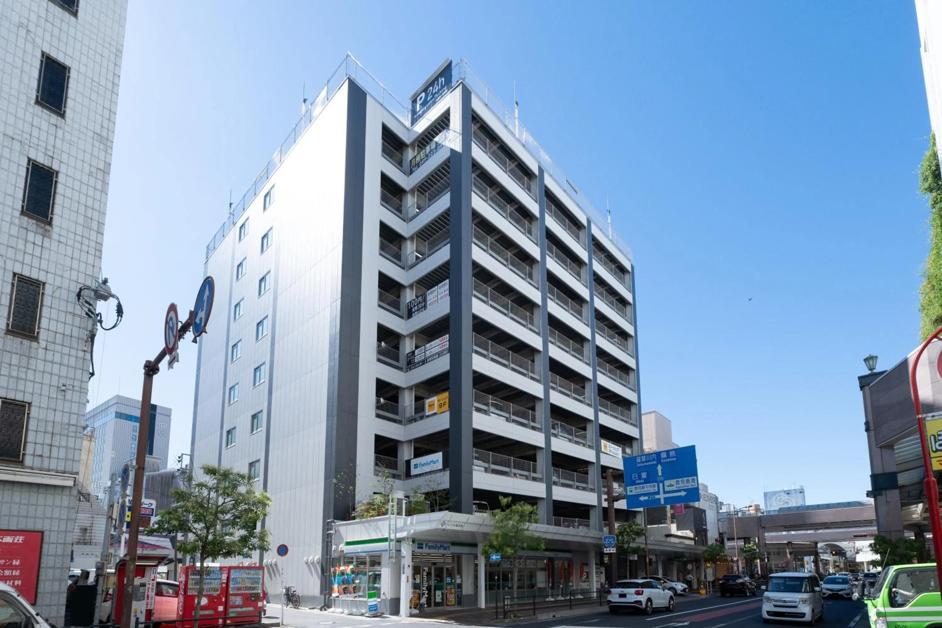 Parking in Richmond Hotel Kagoshima Tenmonkan