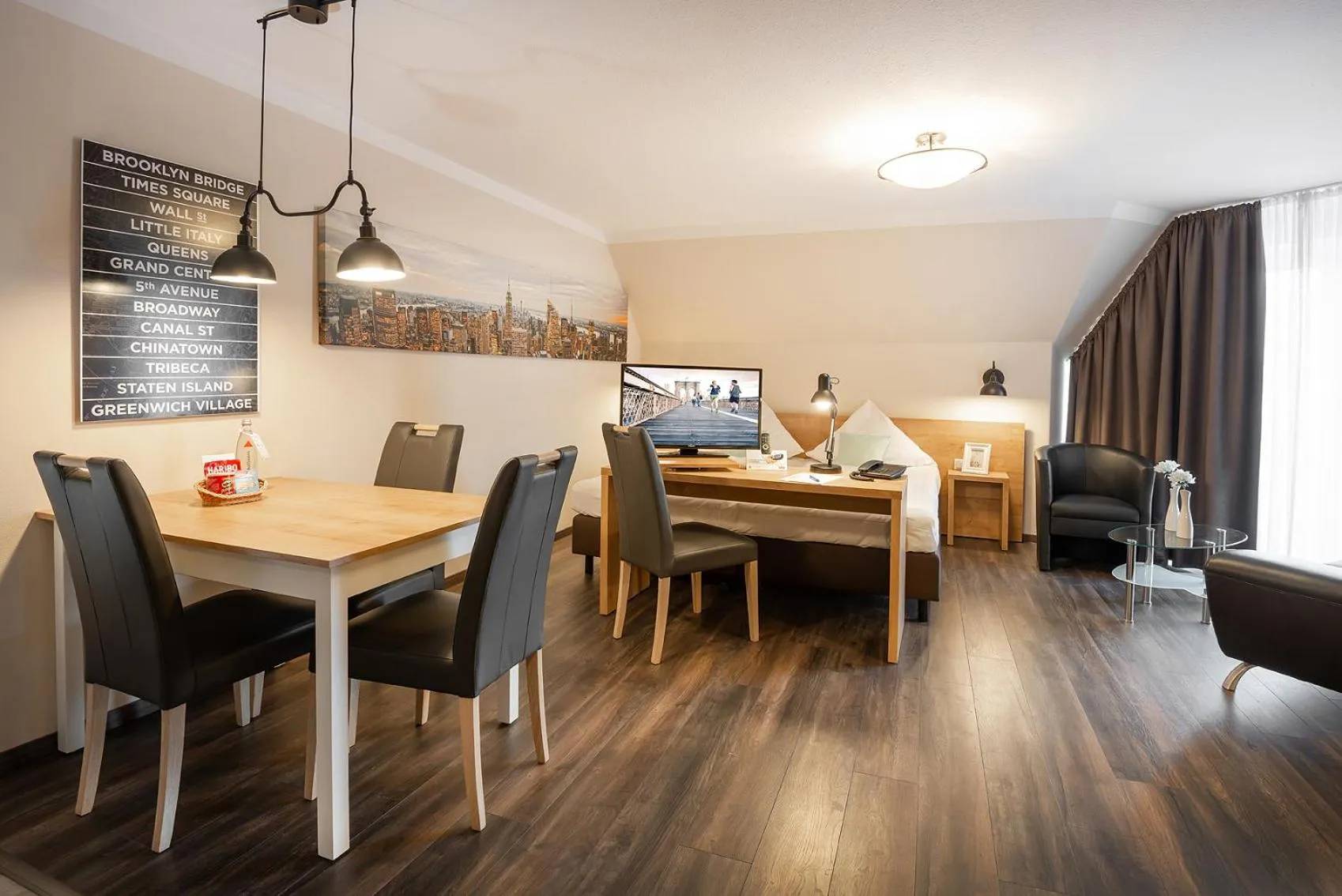 Living room in City Hotel