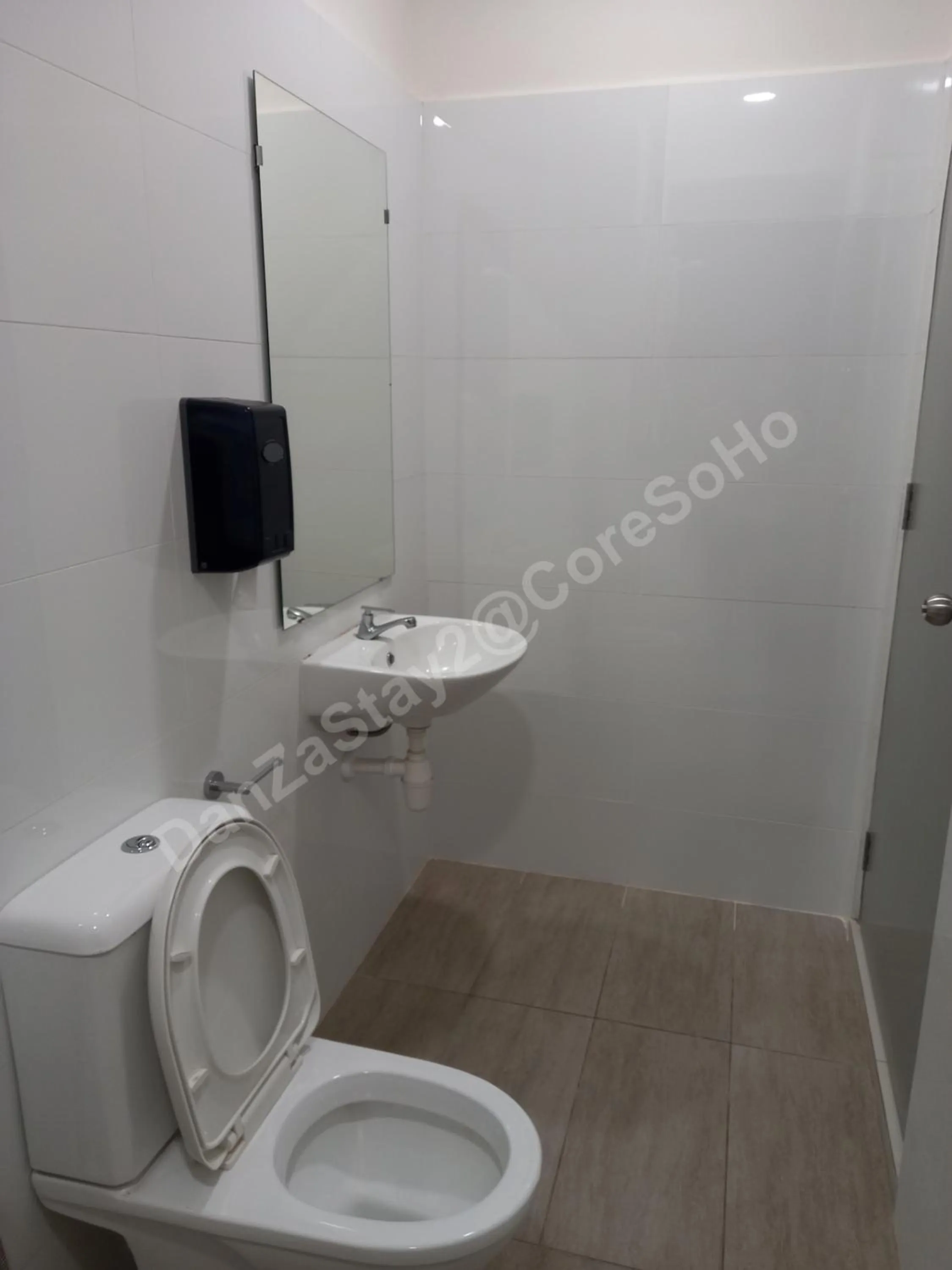 Toilet in DanZaStay2@CoreSoHo - nearby KLIA