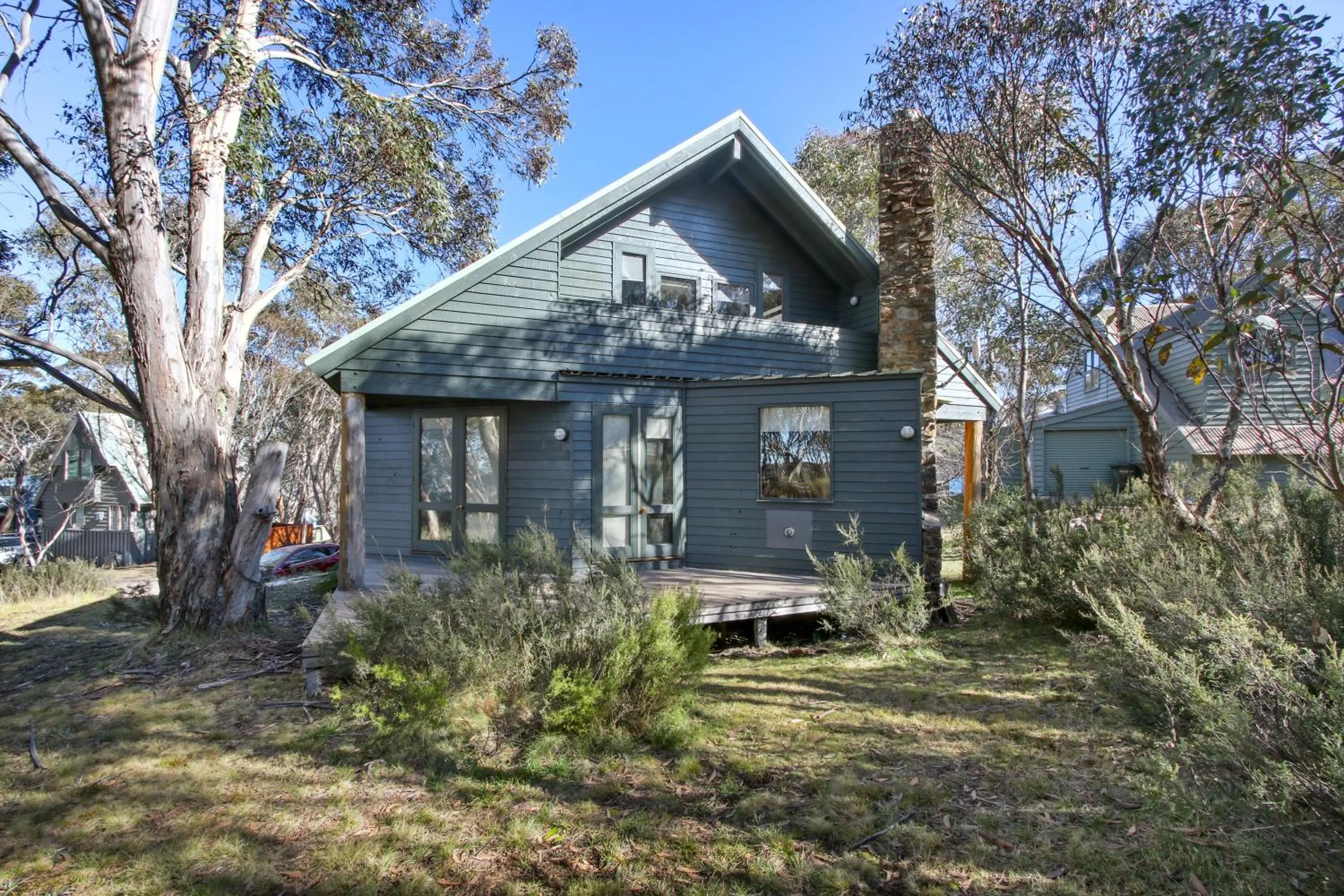 Three-Bedroom House in Symbar