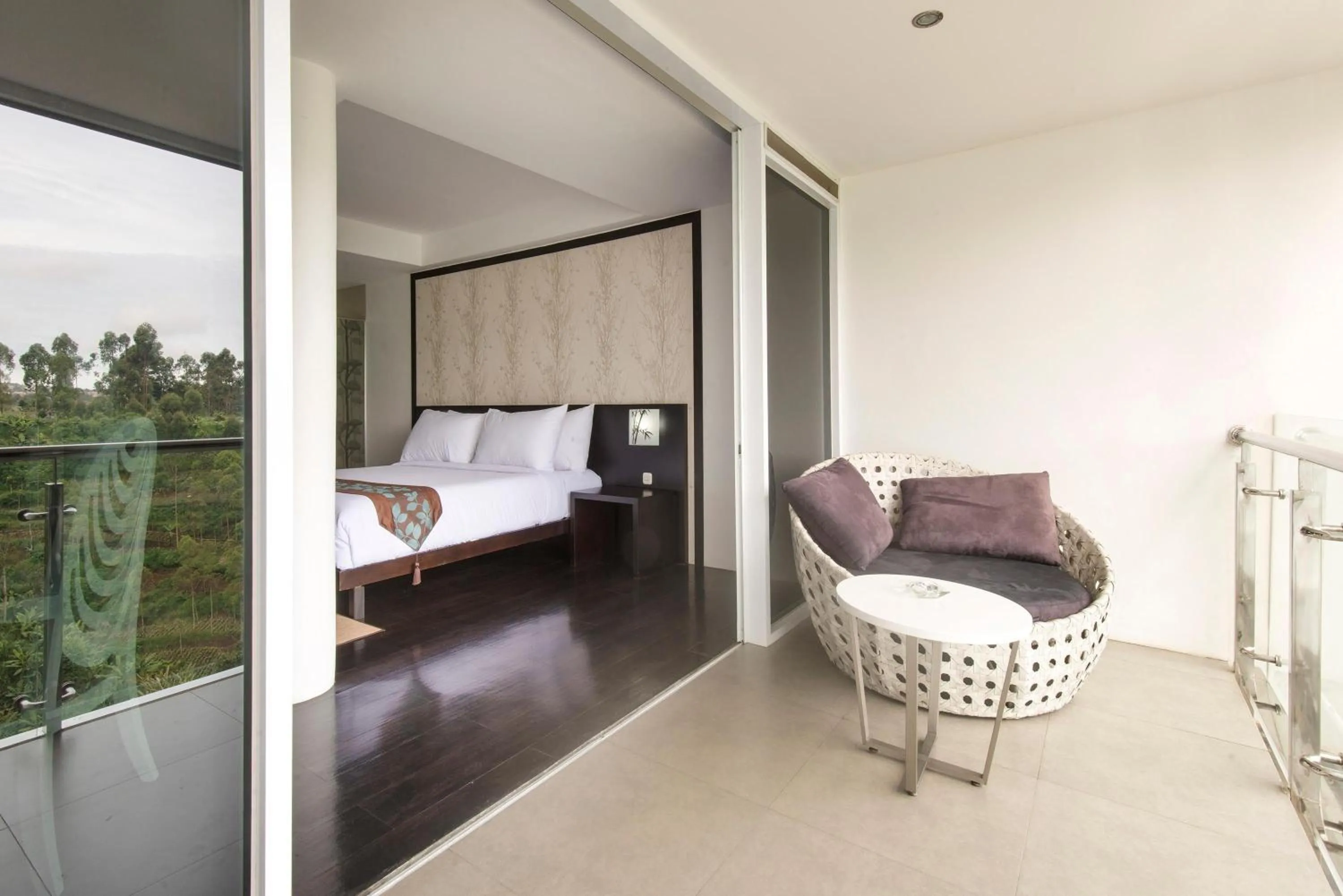 Bed in Lembang Views