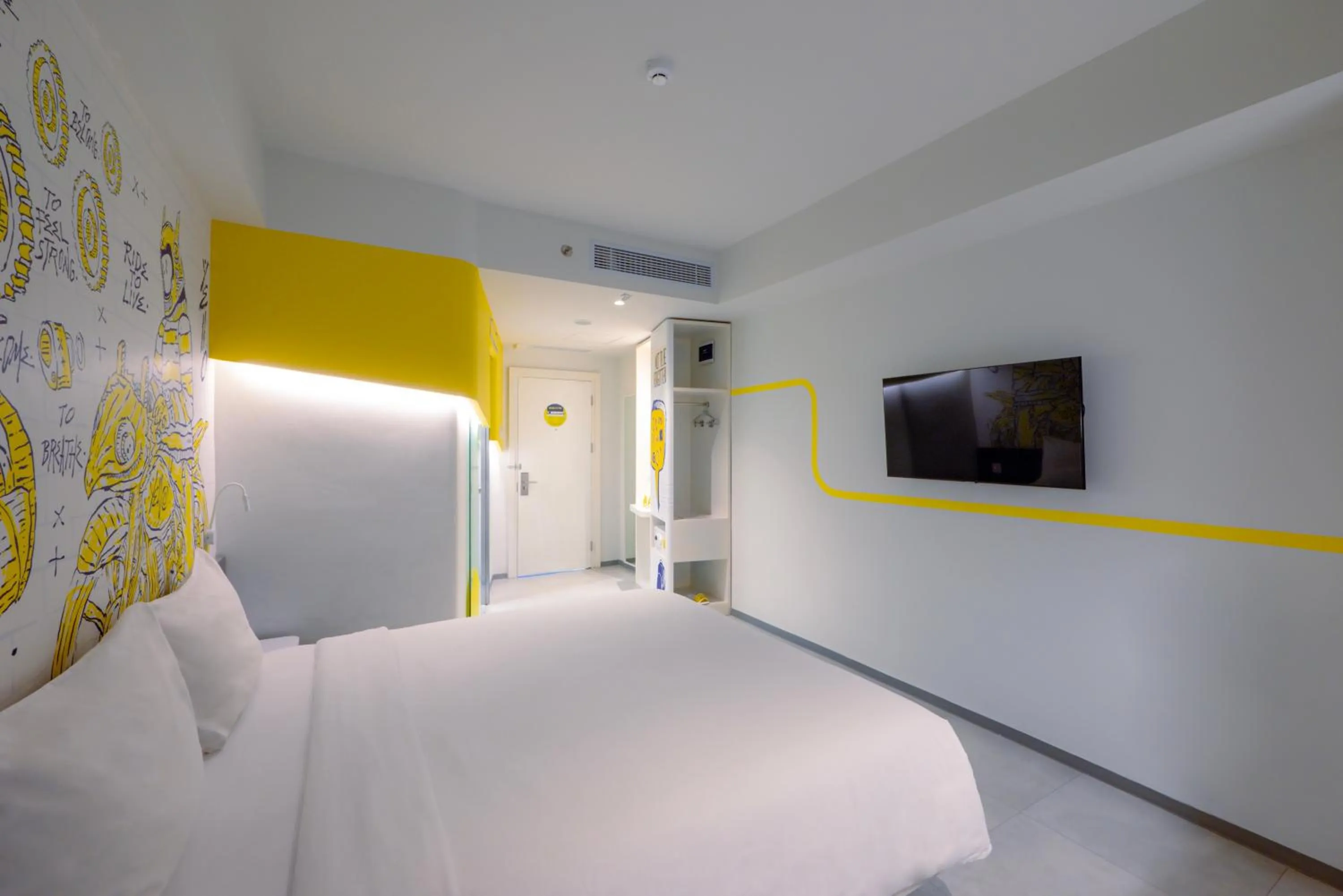 Bedroom, Bed in Yello Hotel Jambi