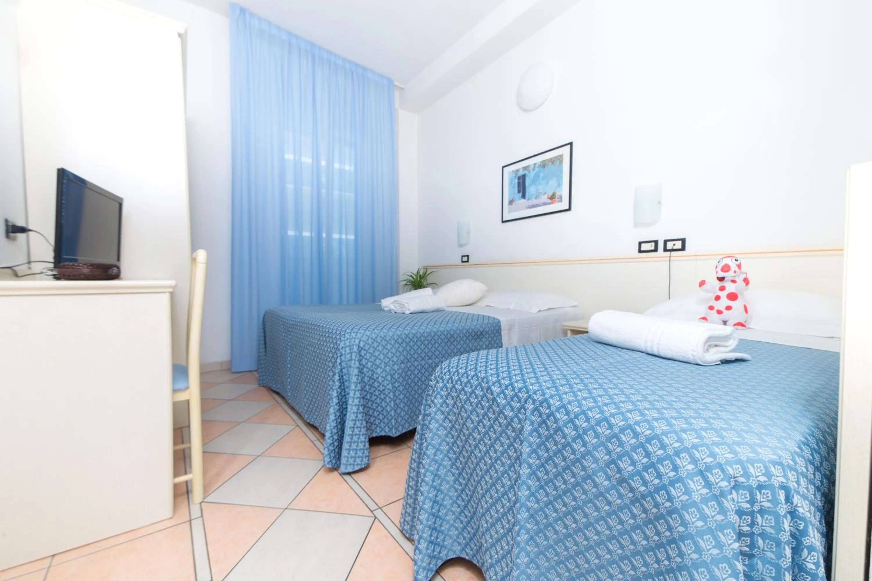 Photo of the whole room in Hotel Elite Cattolica