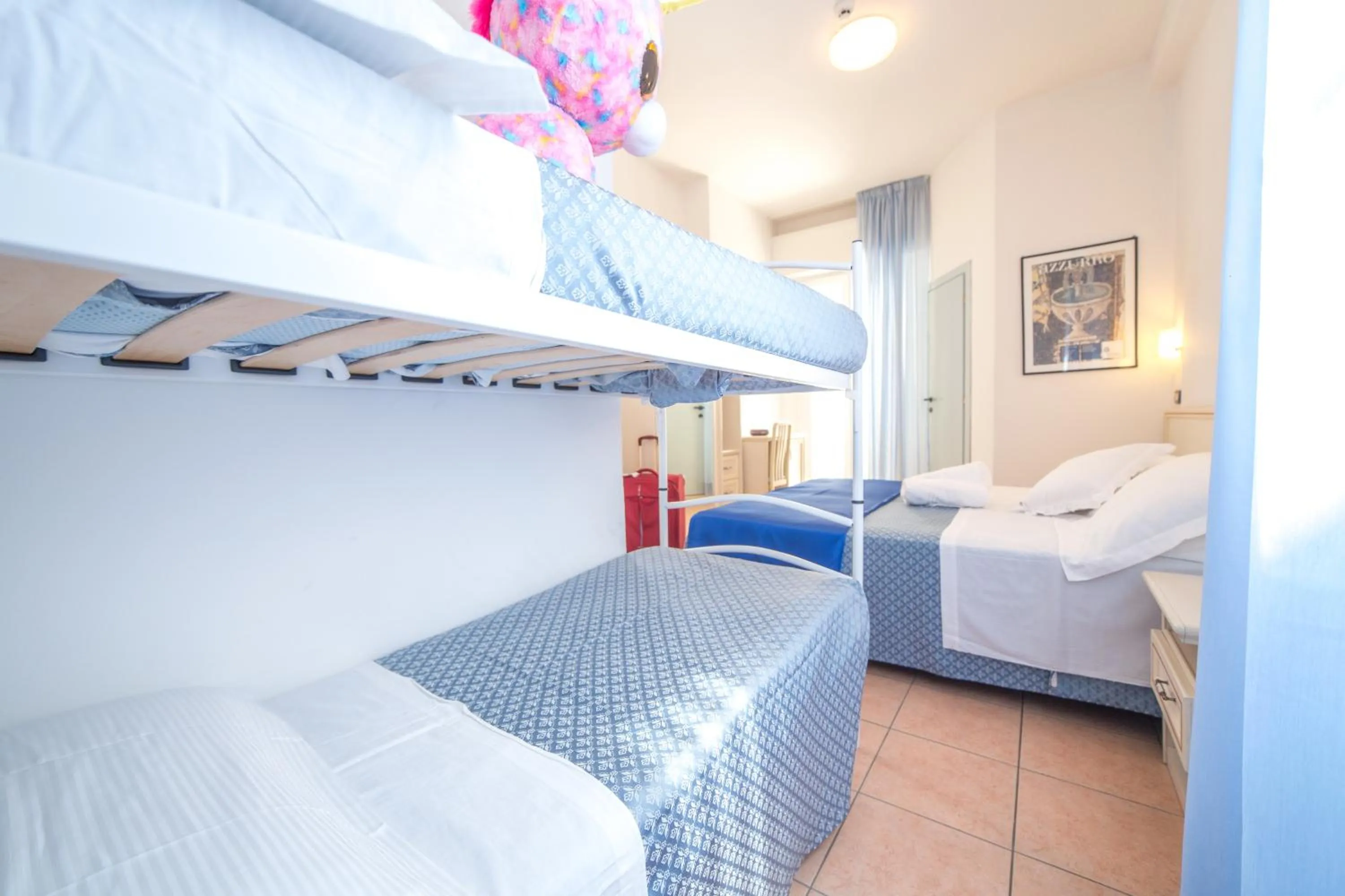 bunk bed in Hotel Elite Cattolica
