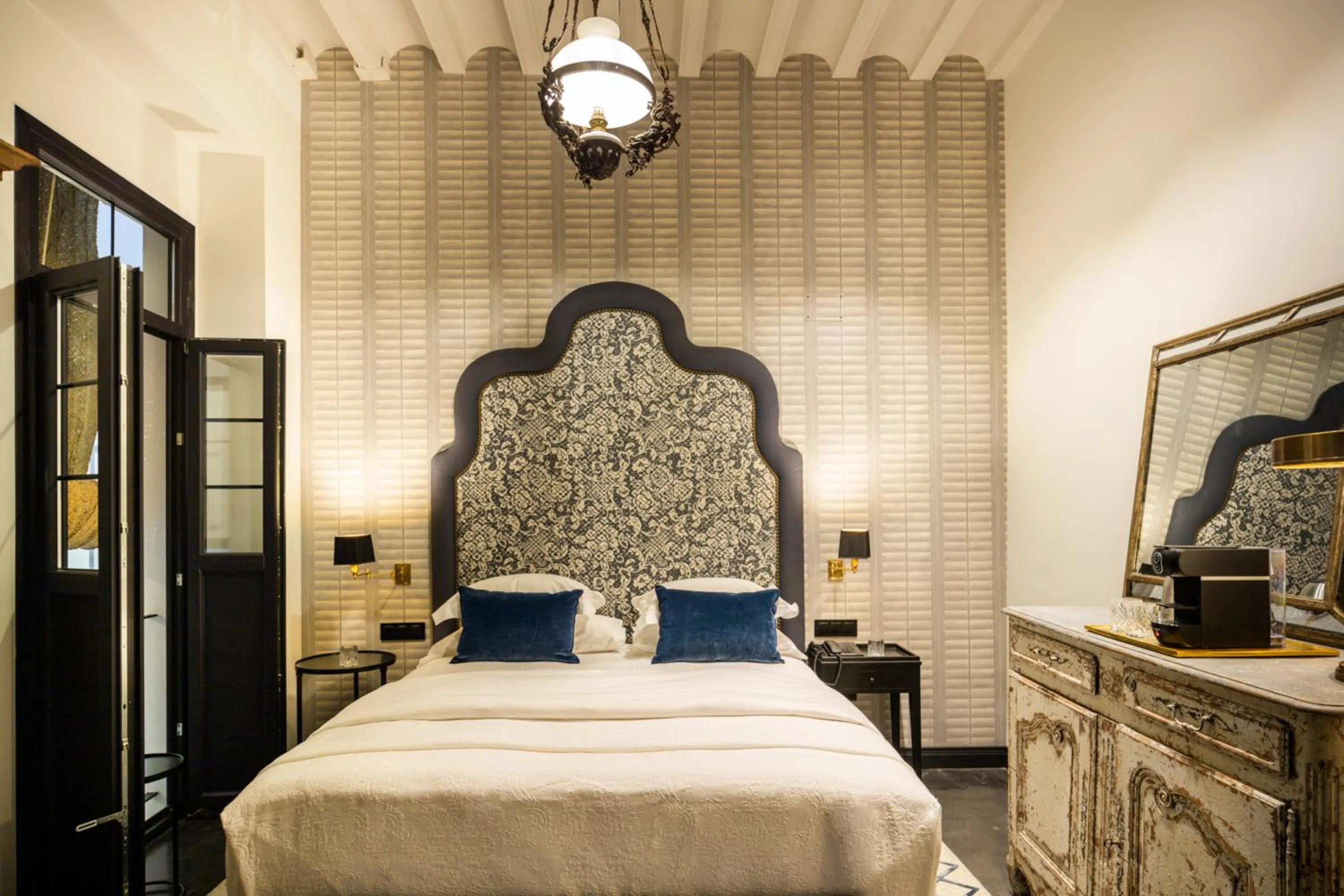 Bed in Boutique Hotel Casa Cánovas