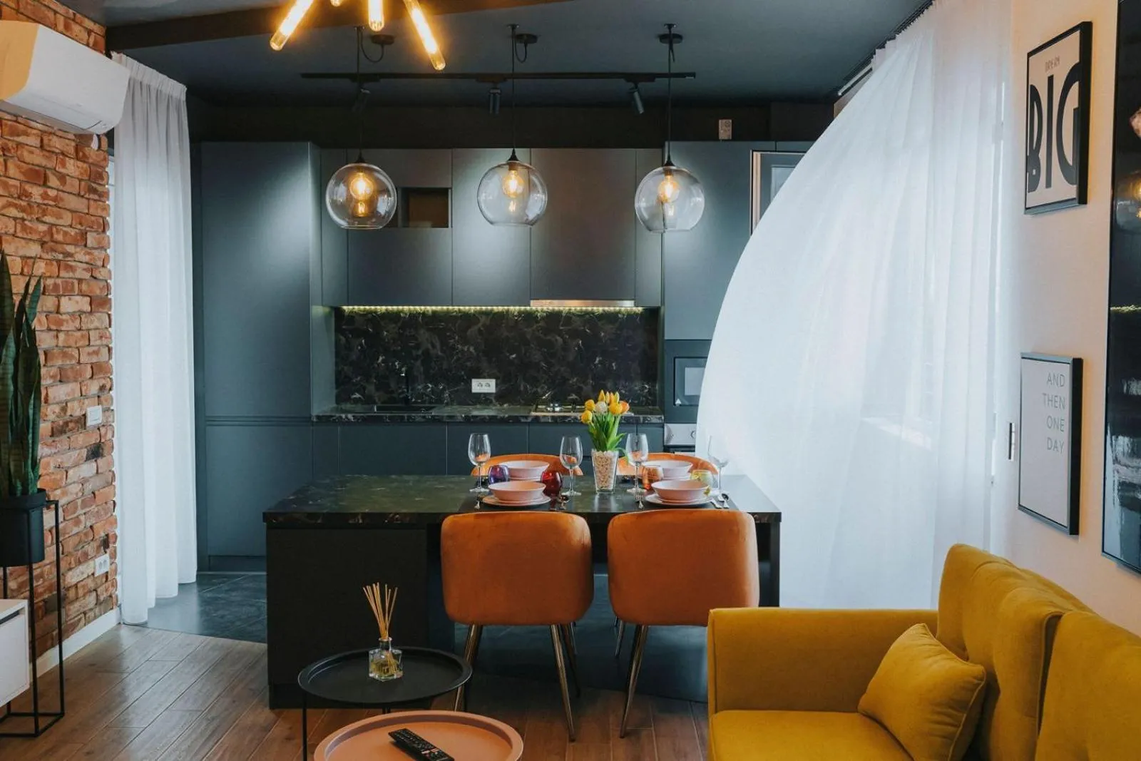 Josephine Apartment - Free Private Parking 2bedrooms