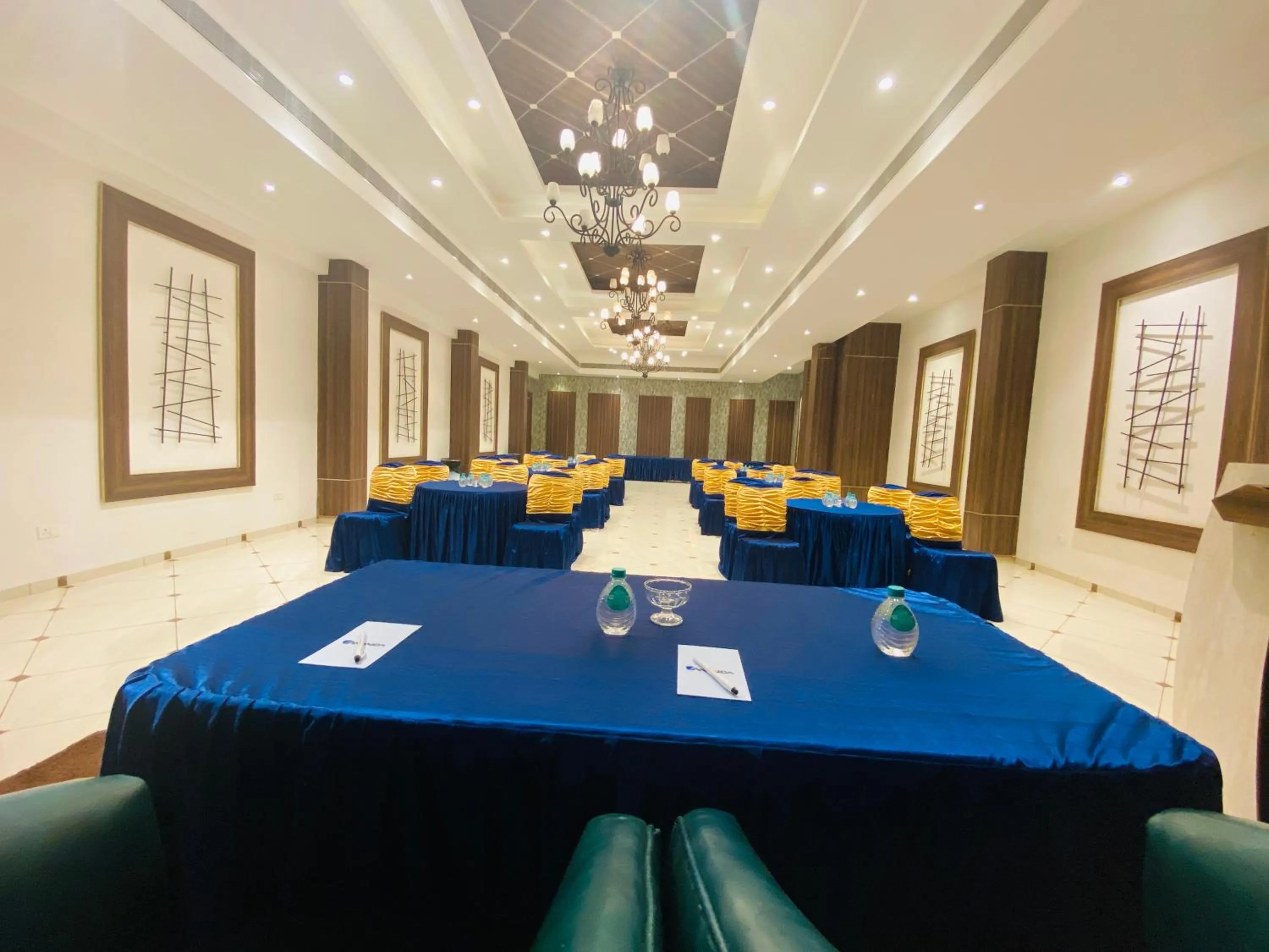 Meeting/conference room in Ananda Resorts Shantiniketan
