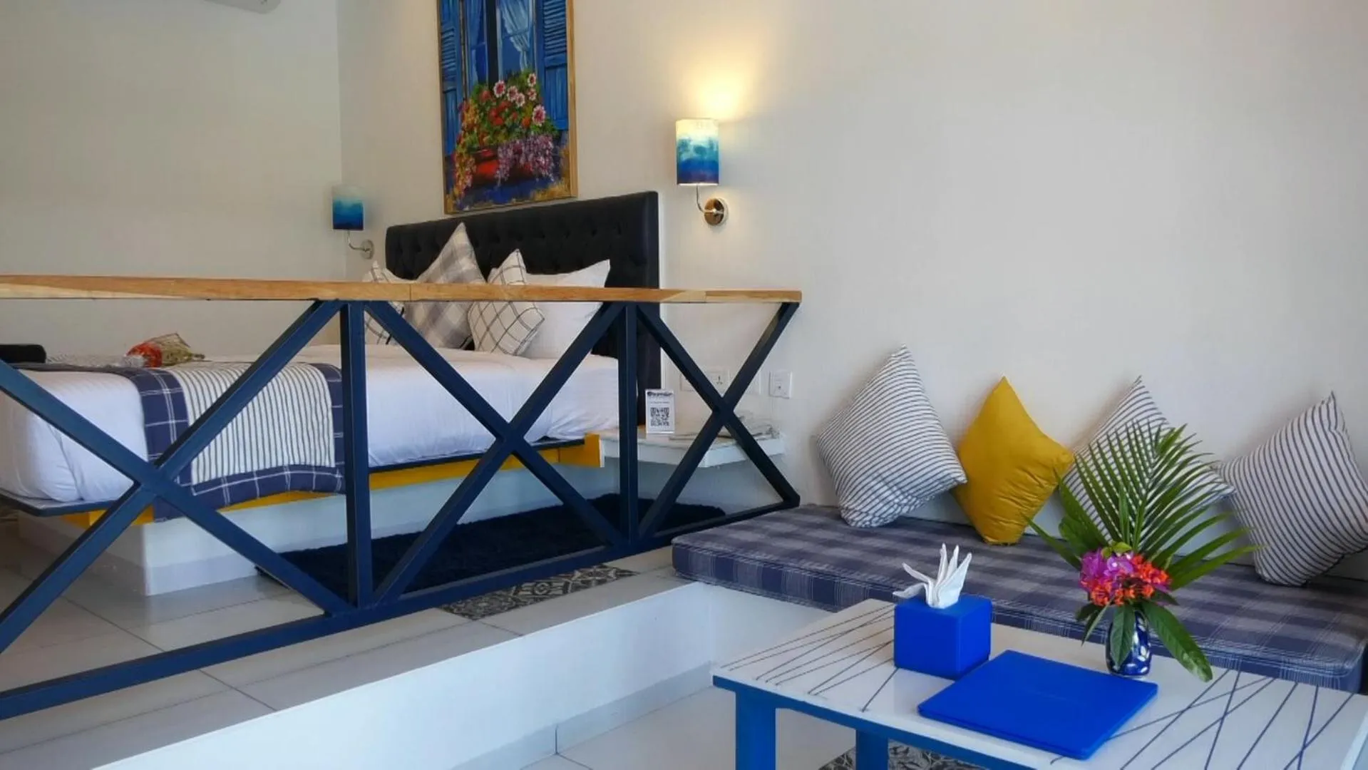 Swimming pool, Bed in Ananda Resorts Shantiniketan