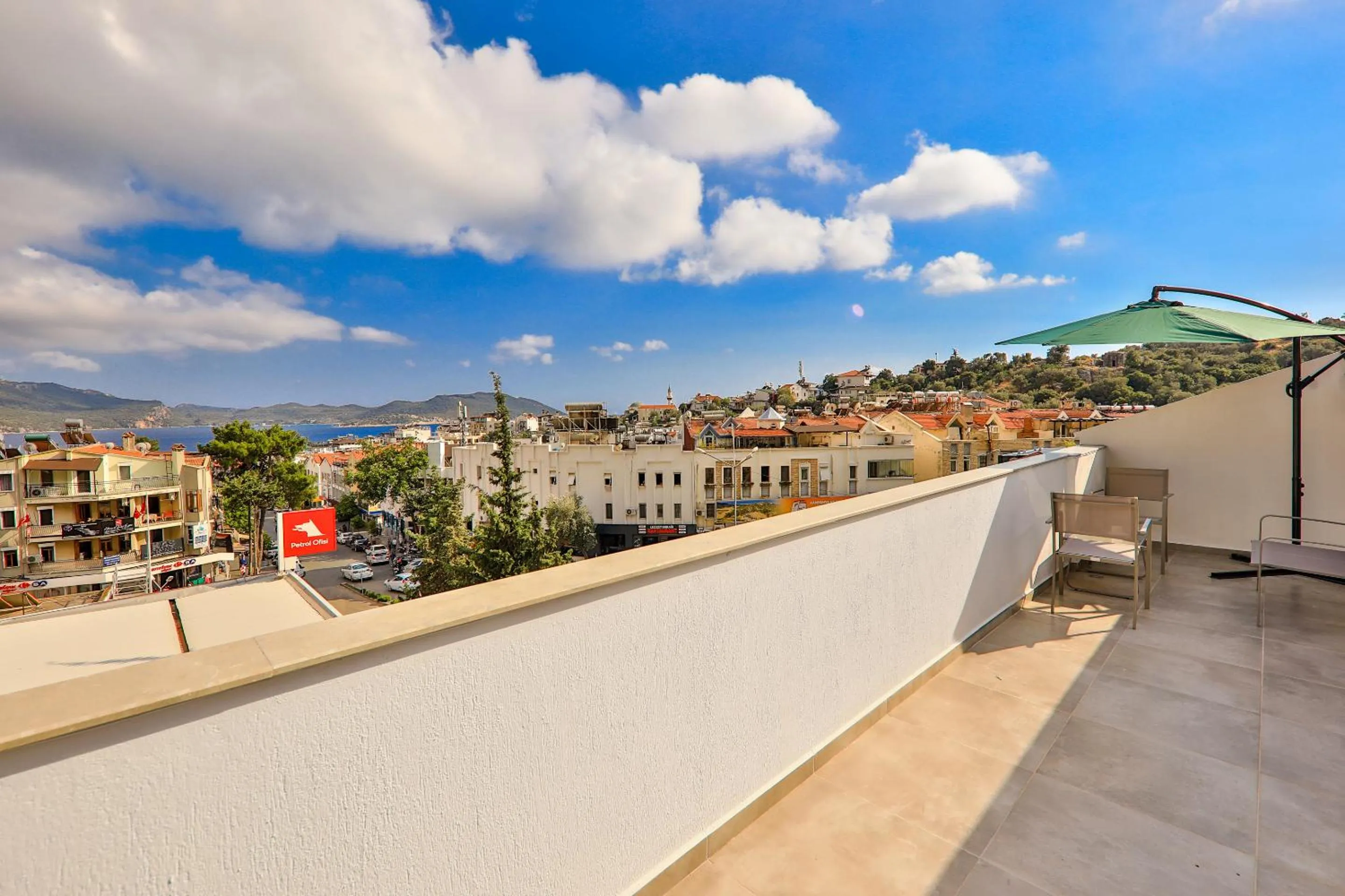 Balcony/Terrace in Joyy Suit Apart
