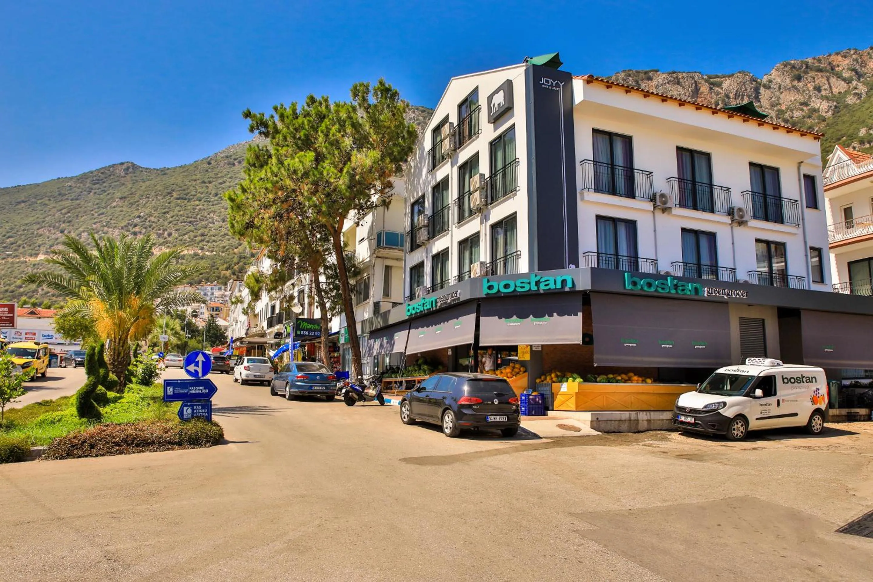 Property building in Joyy Suit Apart