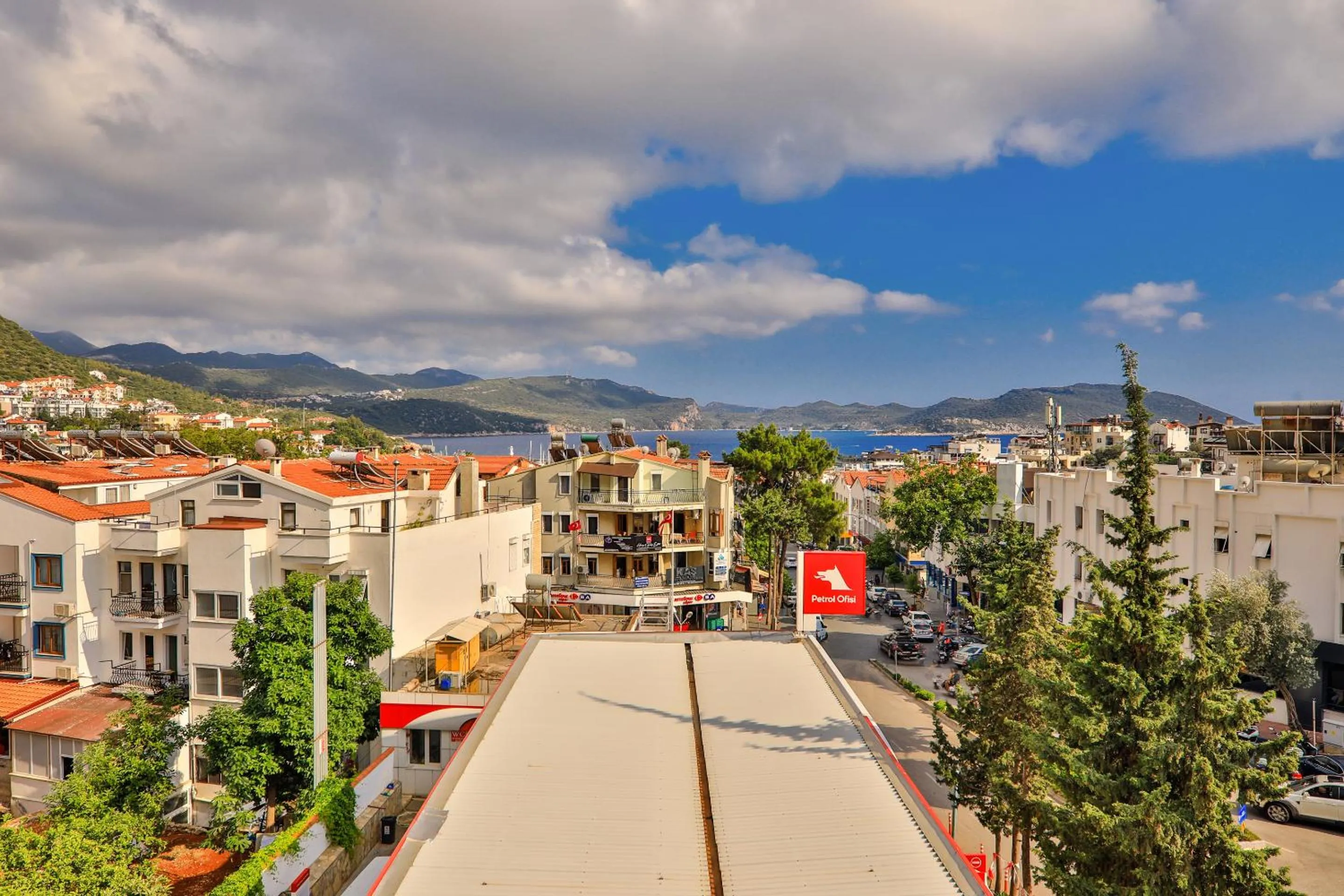 City view in Joyy Suit Apart