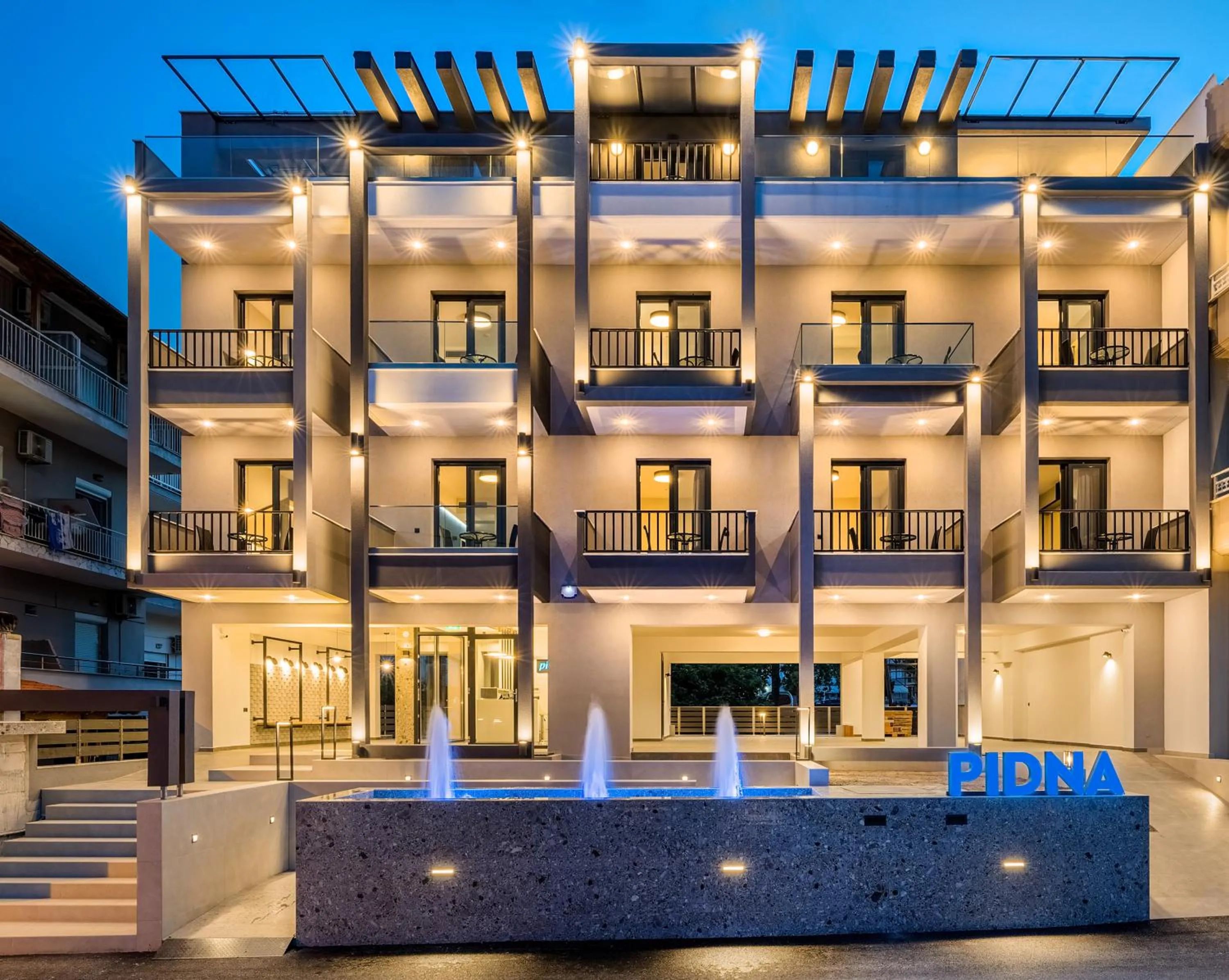 Property building in Pidna