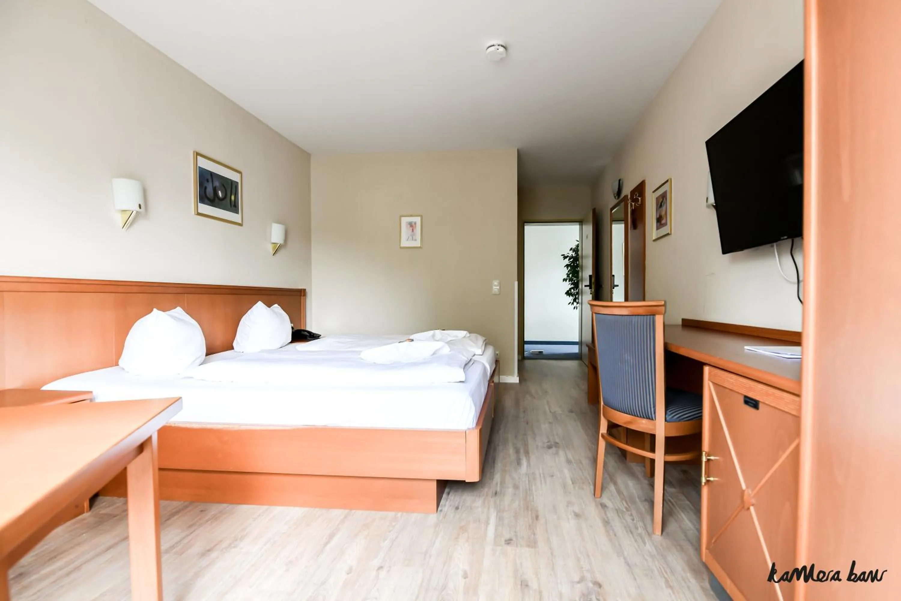 Photo of the whole room, Bed in Hotel Blutenburg
