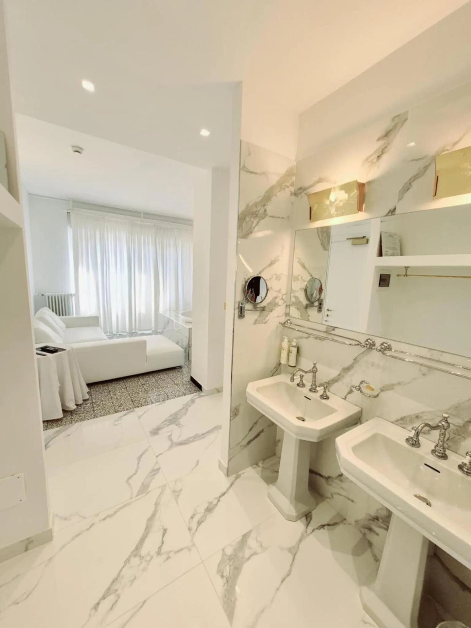 Photo of the whole room, Bed in Eveline 2 - Piscina Privata o Jacuzzi