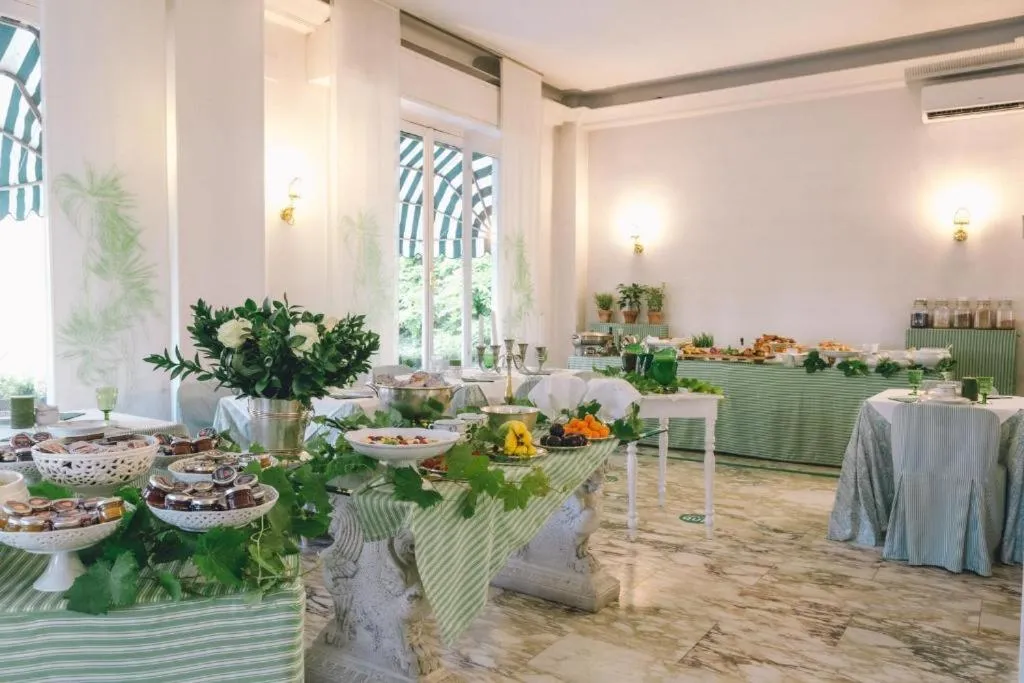 Breakfast in Eveline 2 - Piscina Privata o Jacuzzi