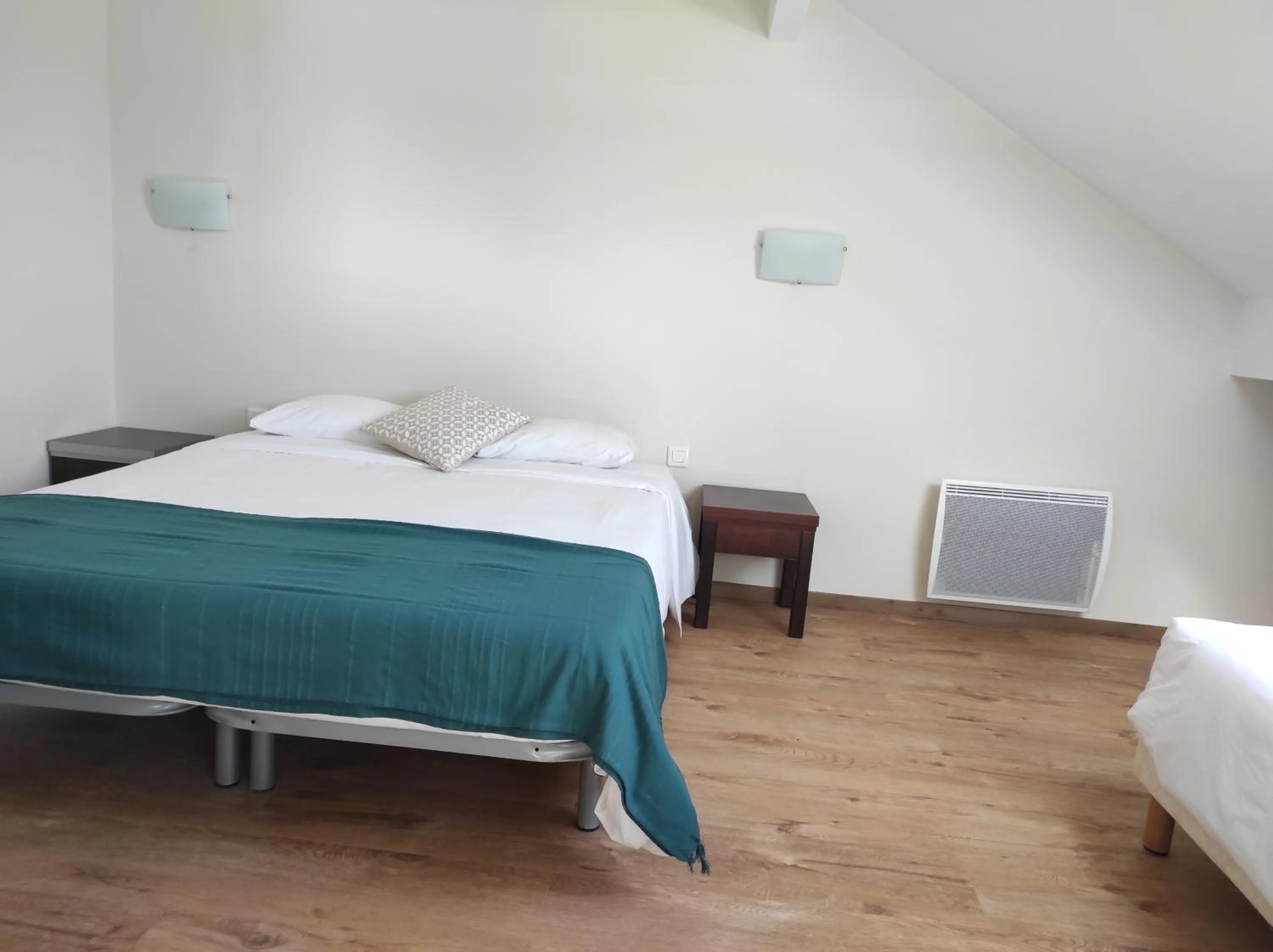 Bed in Terres de France - Domaine du Palais