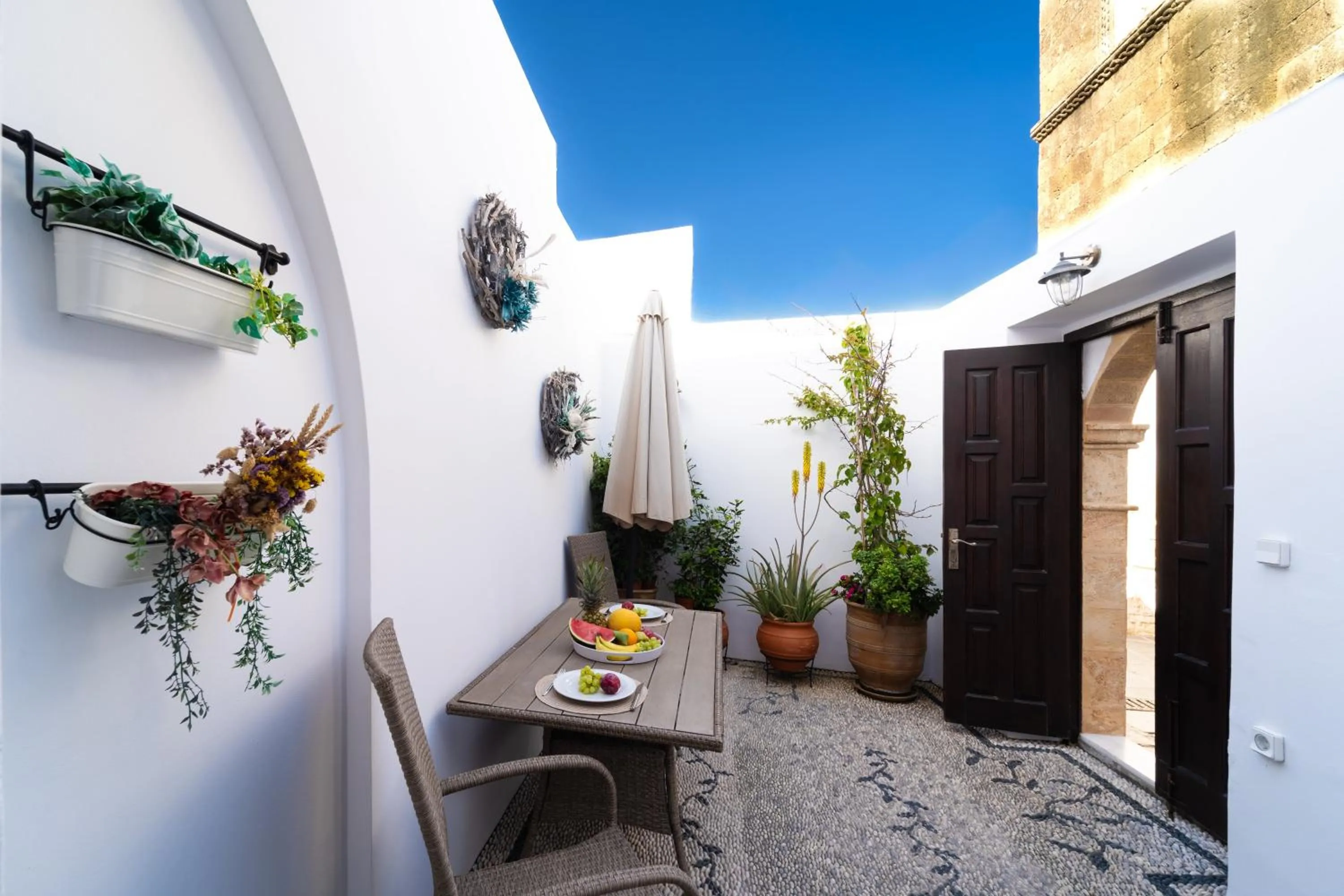 Facade/entrance in Villa Dafni - Lindos