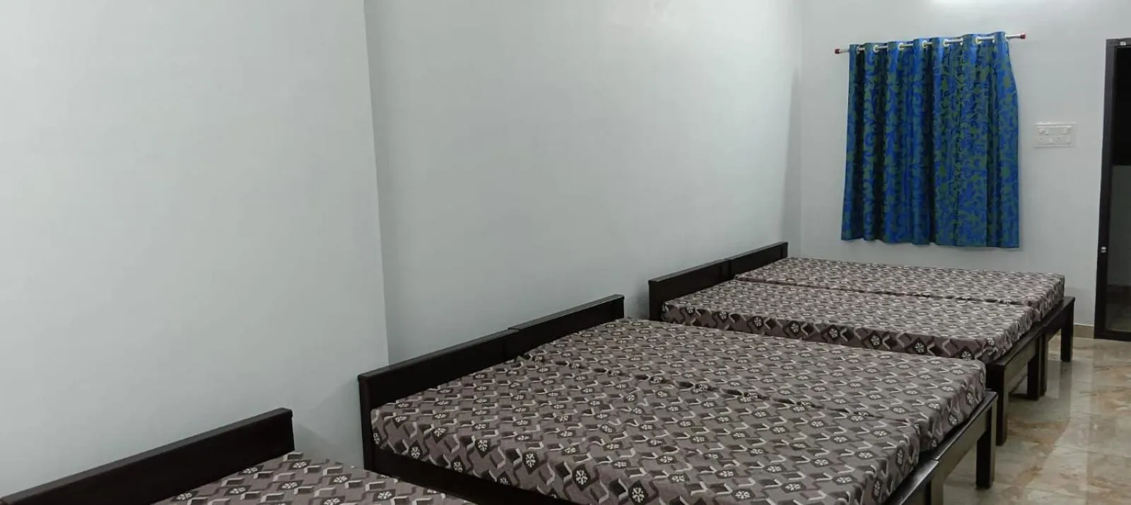 Bed in Prems Homestay