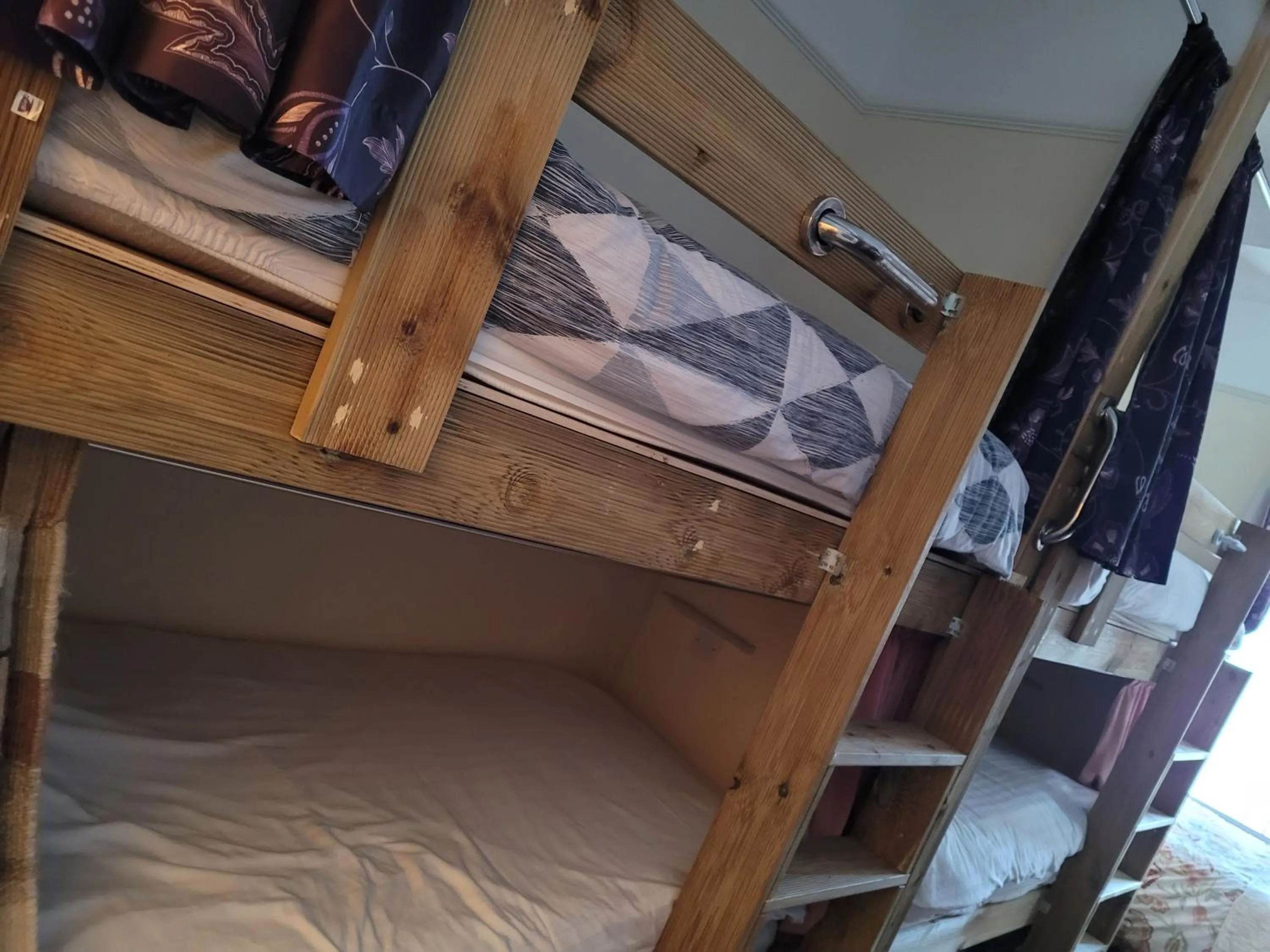 Bed in Les Fleurs Accommodation