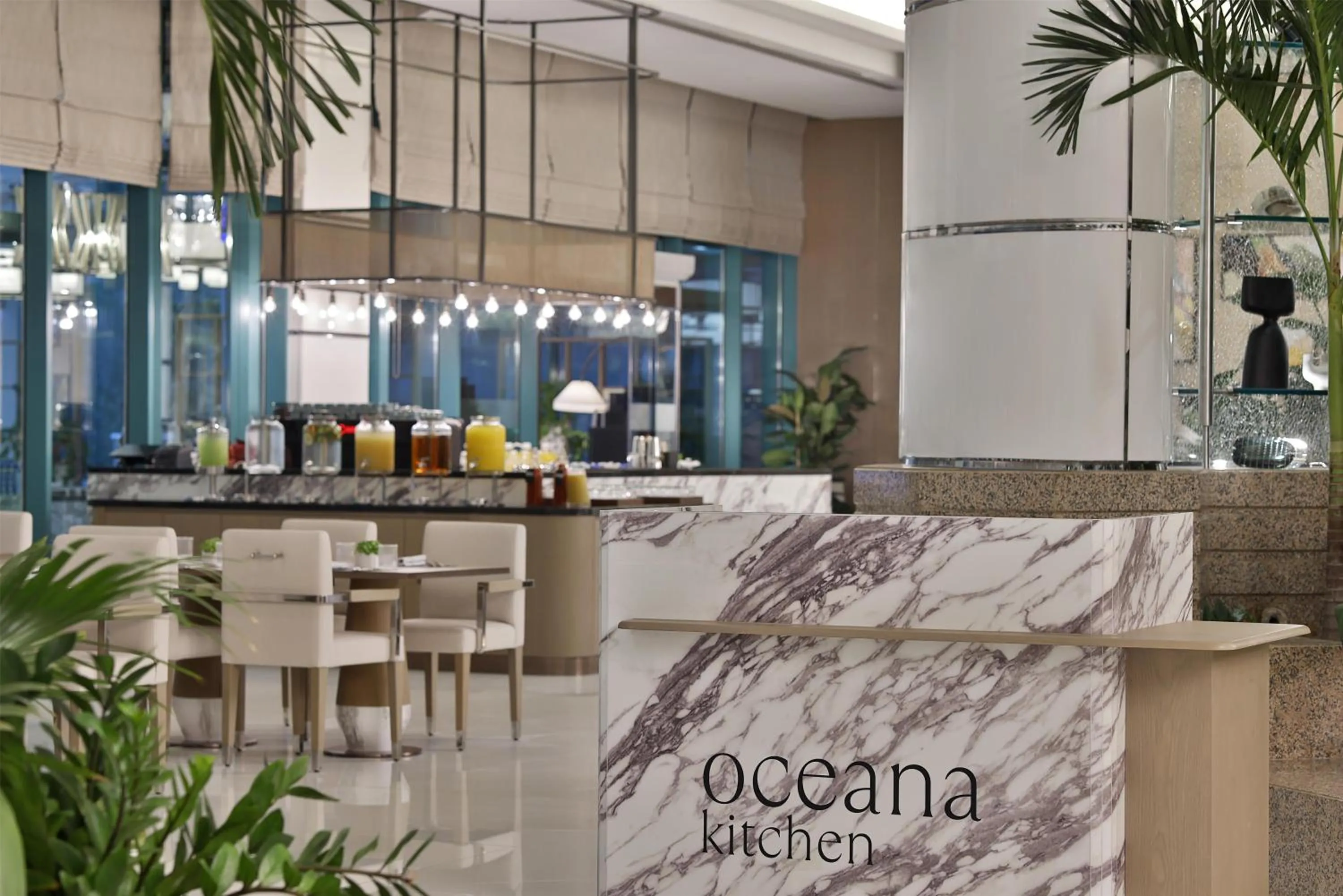 Lounge or bar in Hilton Dubai Jumeirah