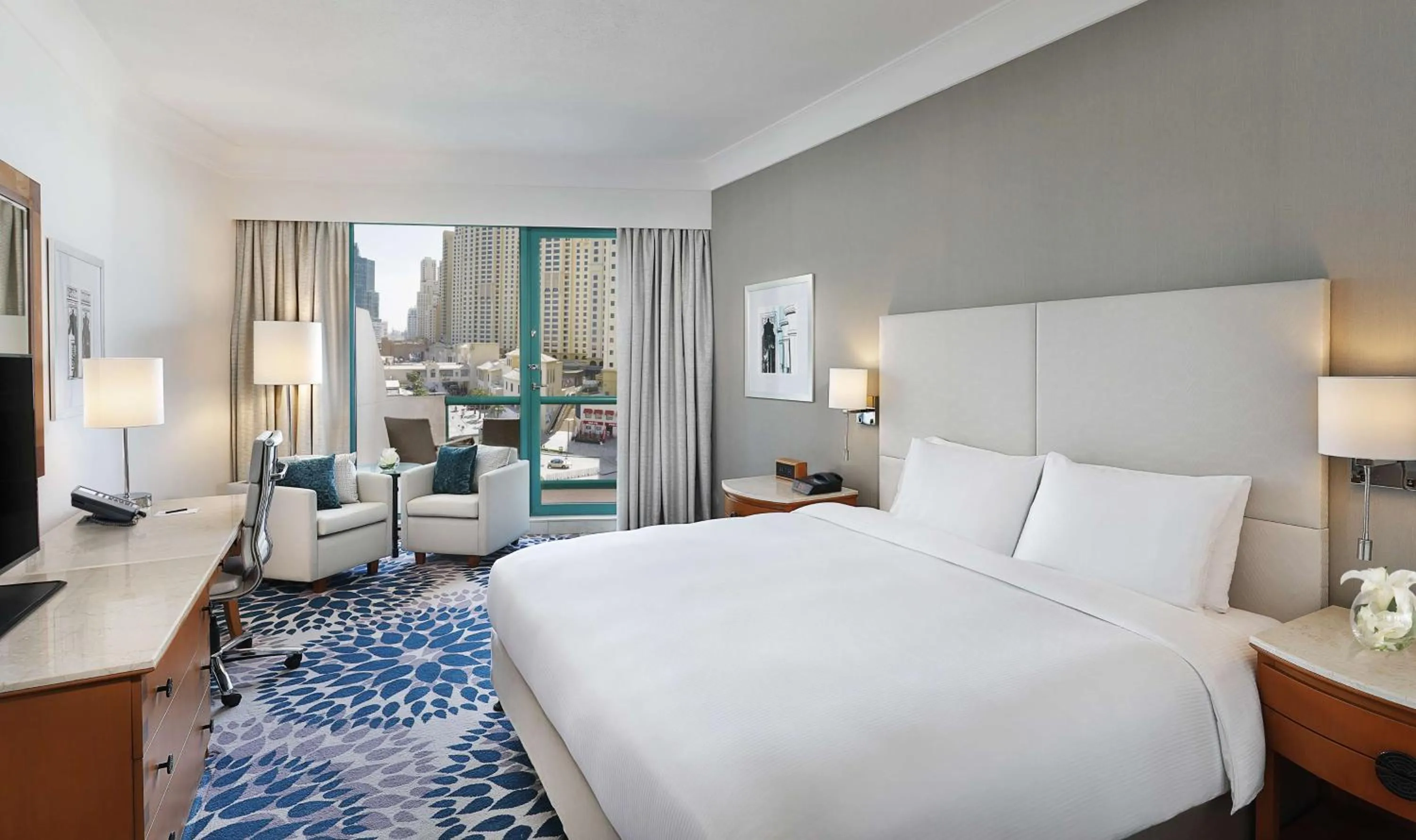 Bedroom, Bed in Hilton Dubai Jumeirah